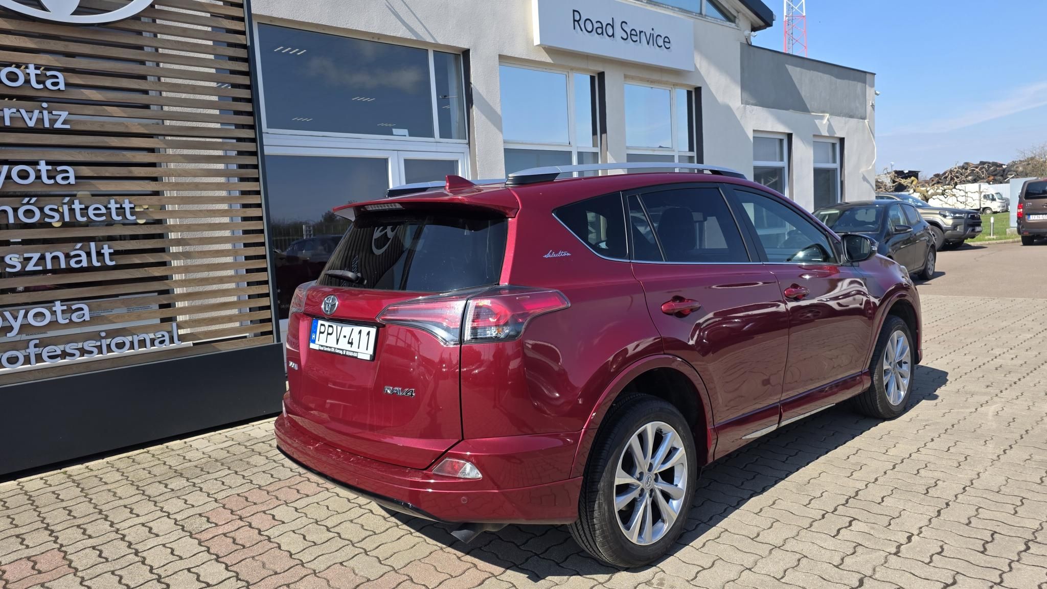 TOYOTA RAV 4 Rav4 2.0 D-4D Selection MY18 2WD