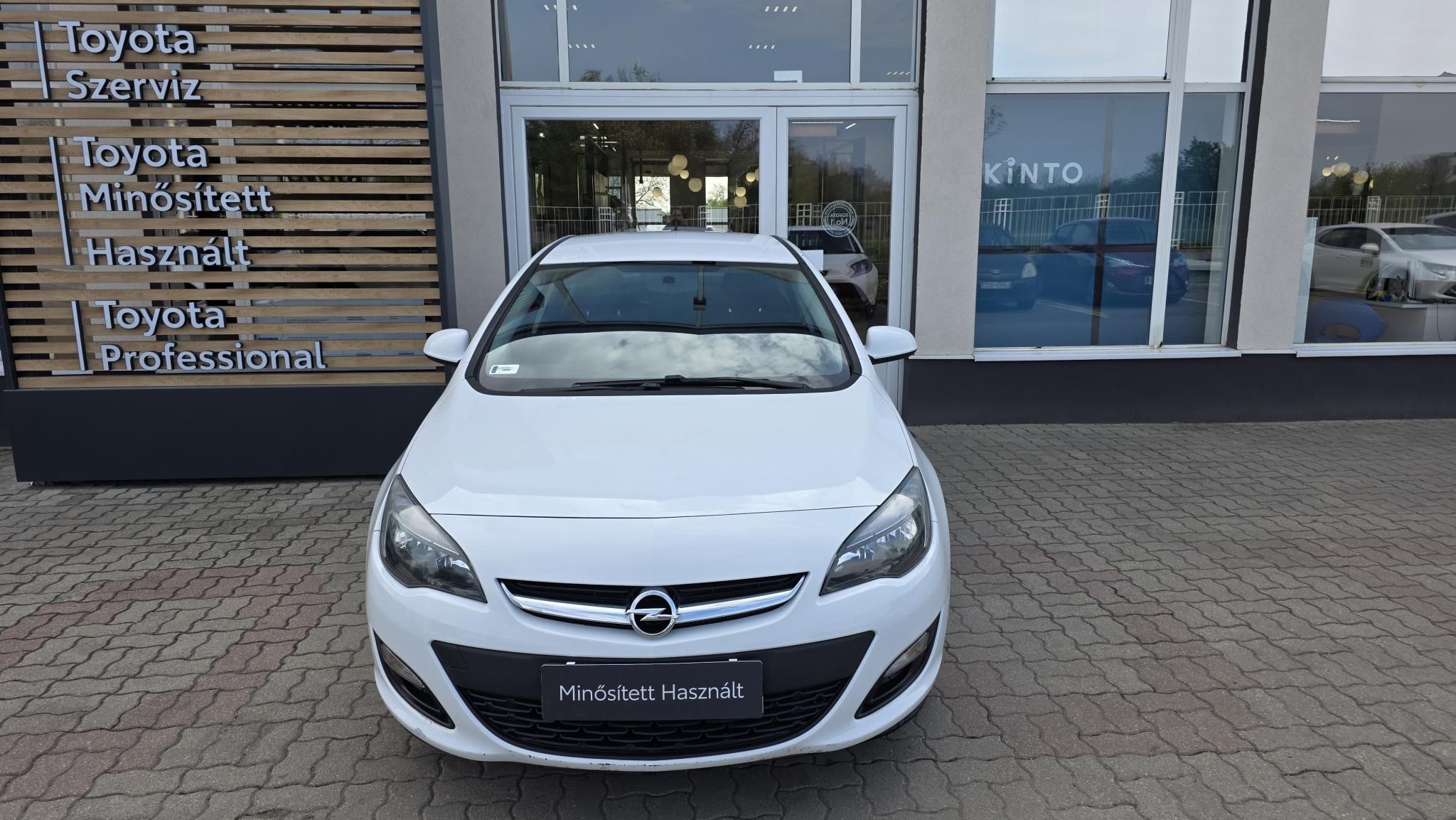 OPEL ASTRA J Sedan 1.6 Enjoy EURO6
