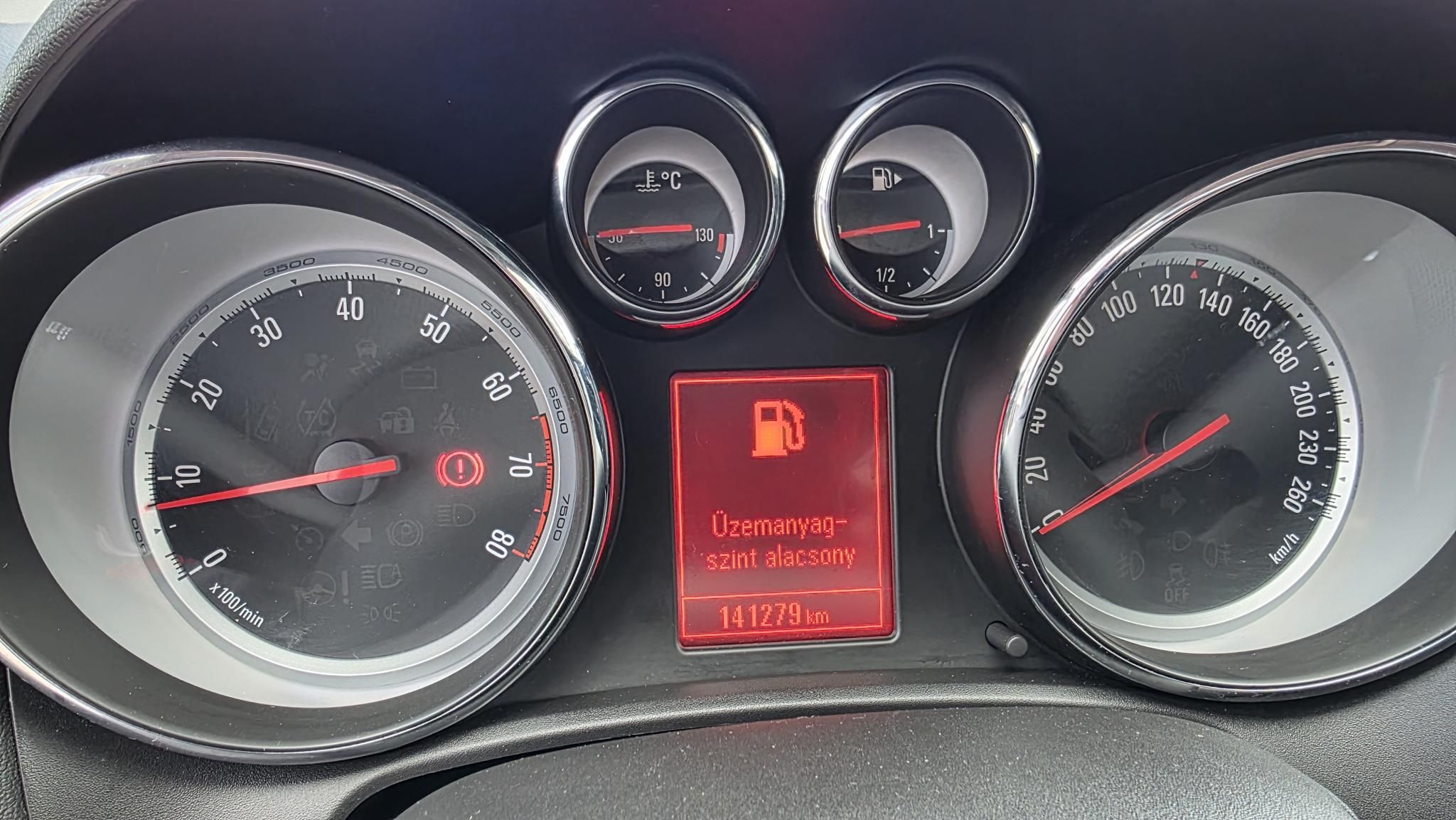 OPEL ASTRA J Sedan 1.6 Enjoy EURO6