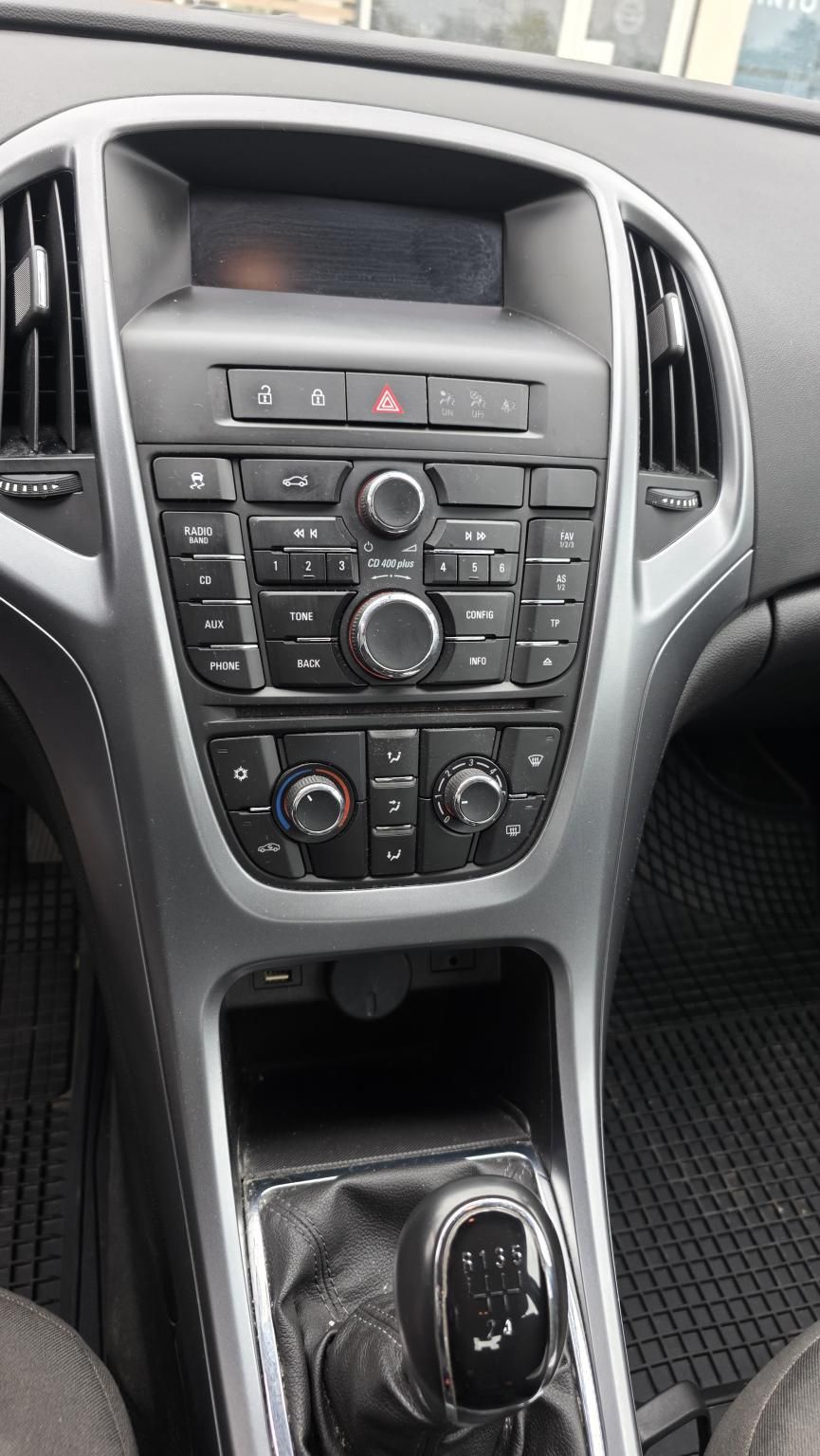 OPEL ASTRA J Sedan 1.6 Enjoy EURO6