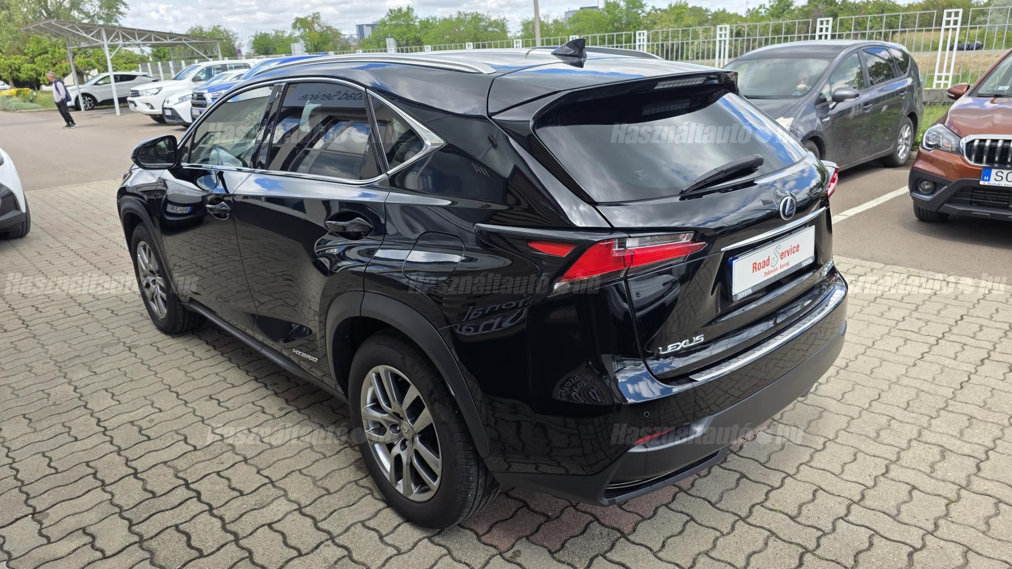 LEXUS NX 300h Executive CVT