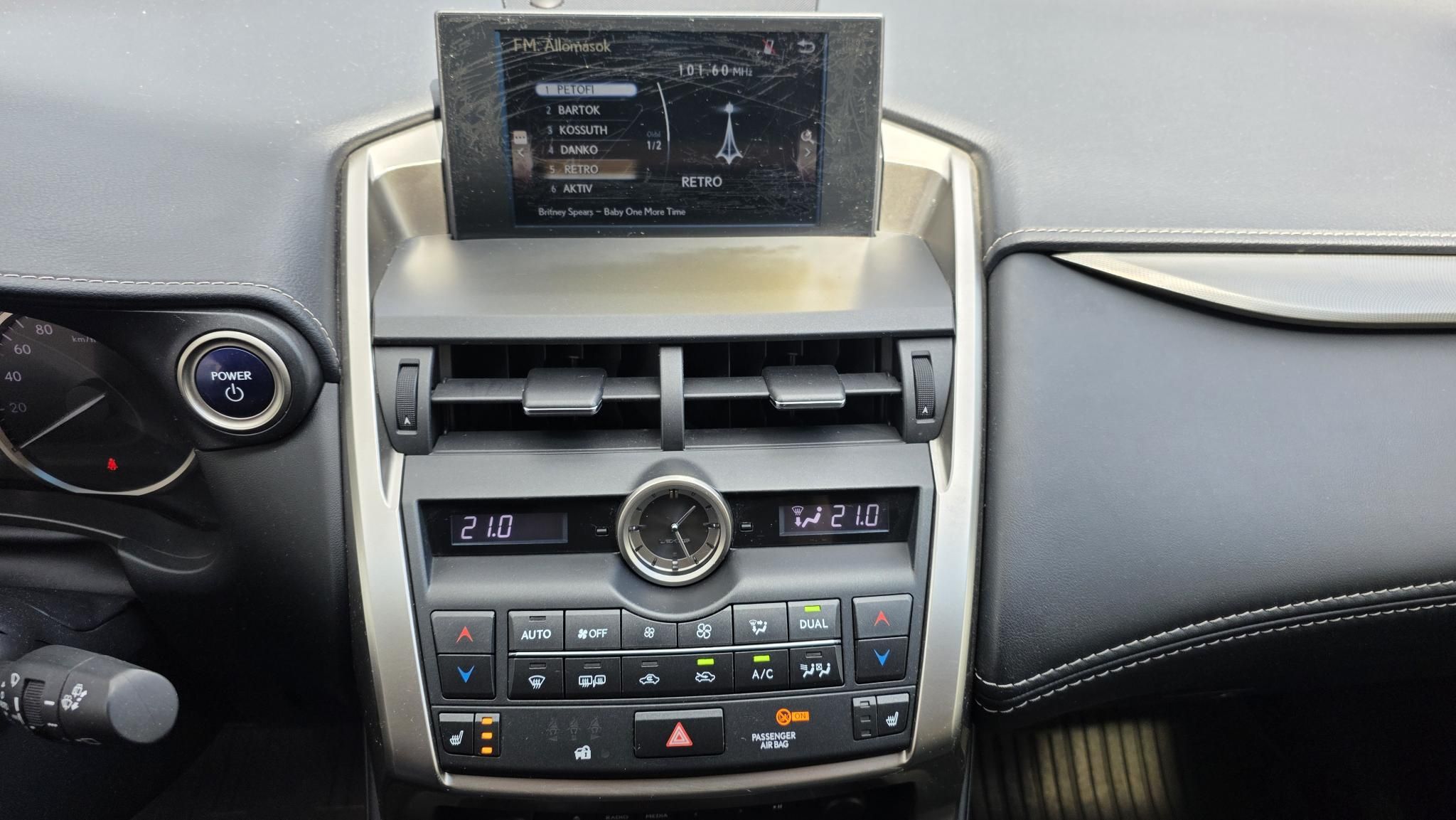 LEXUS NX 300h Executive CVT