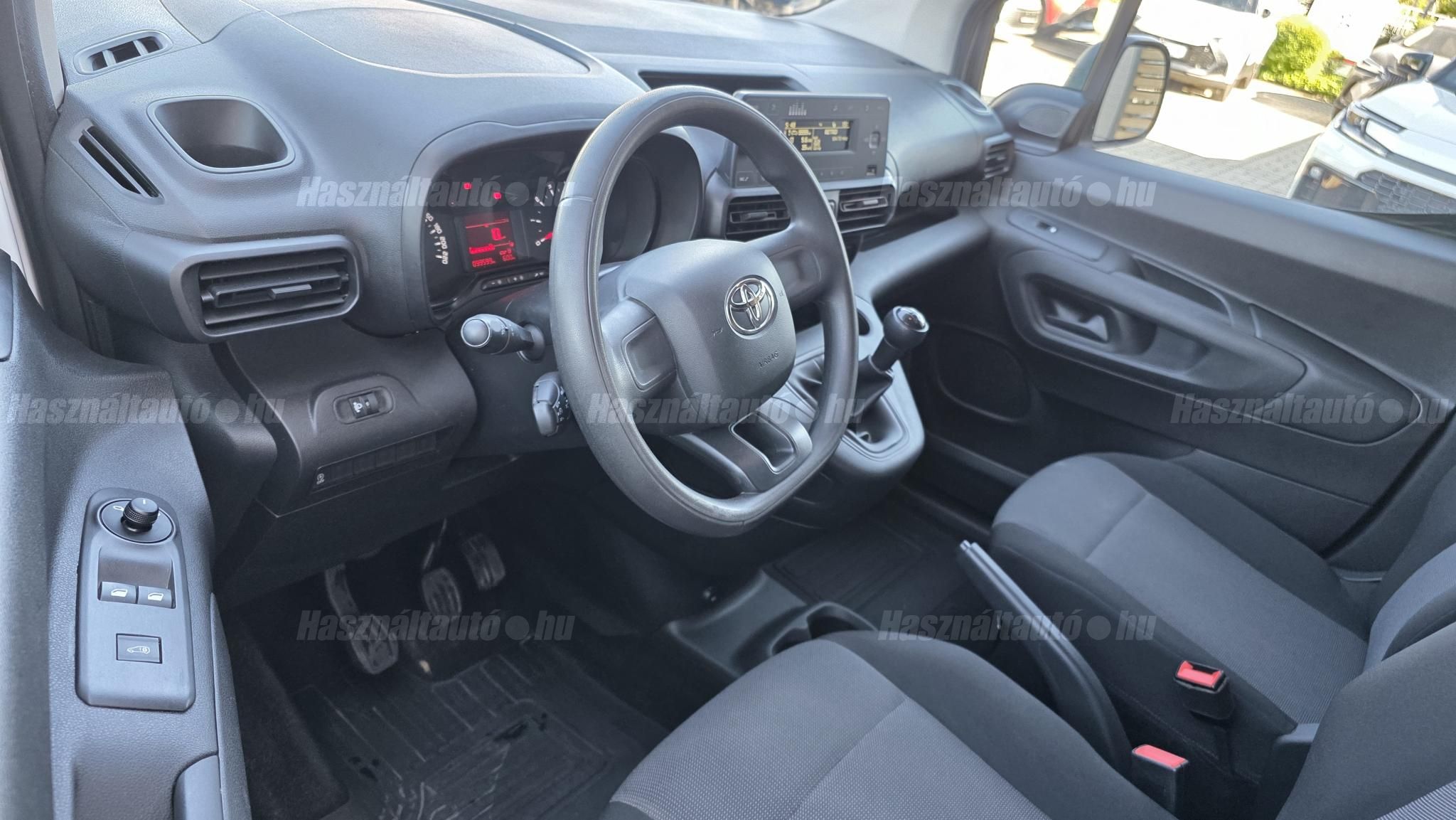 TOYOTA PROACE City 1.5 D Active L1H1