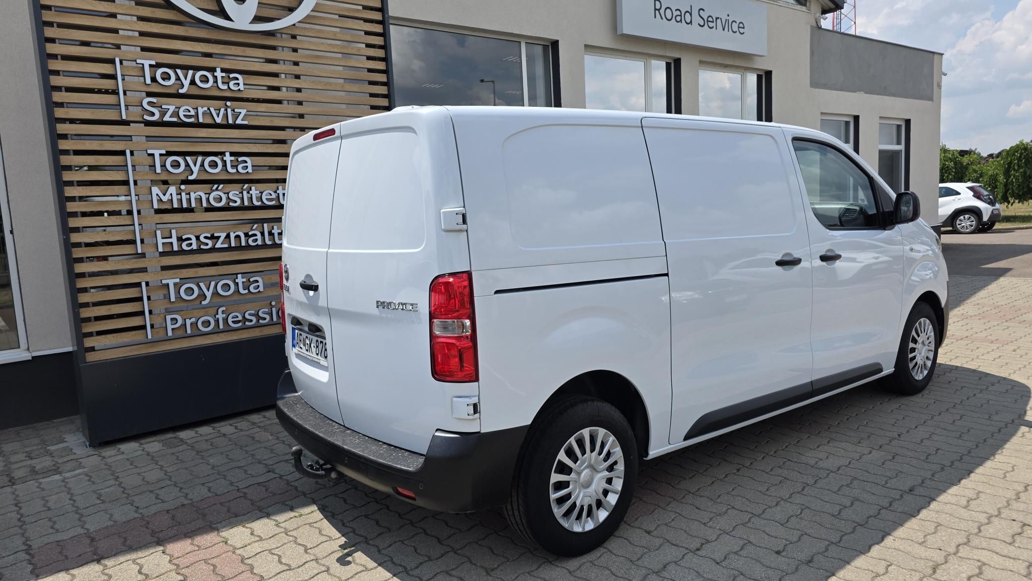TOYOTA PROACE 2.0 D-4D Panel Van Active Multimedia - L1H1