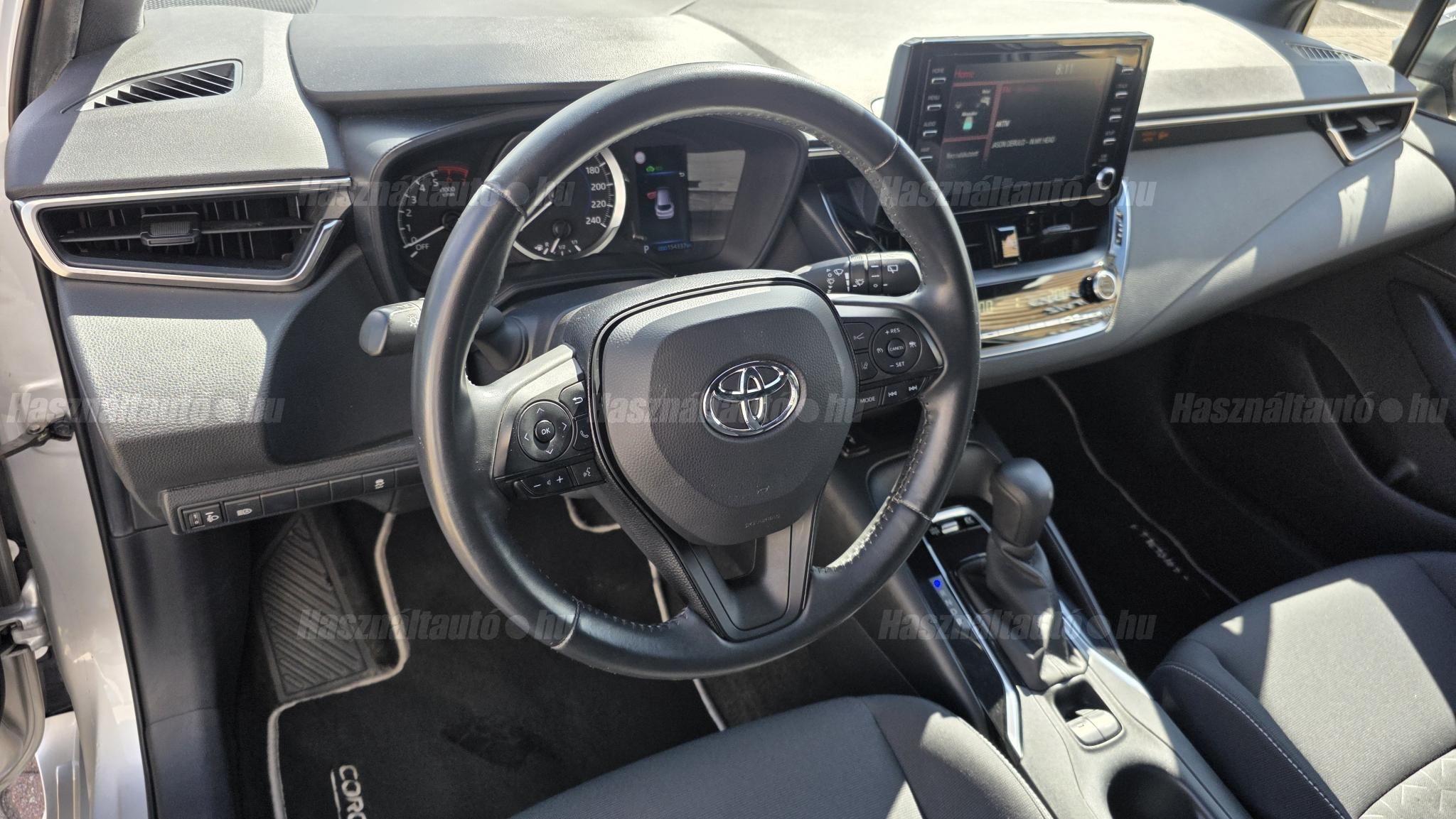 TOYOTA COROLLA Touring Sports 1.8 Hybrid Active Business e-CVT