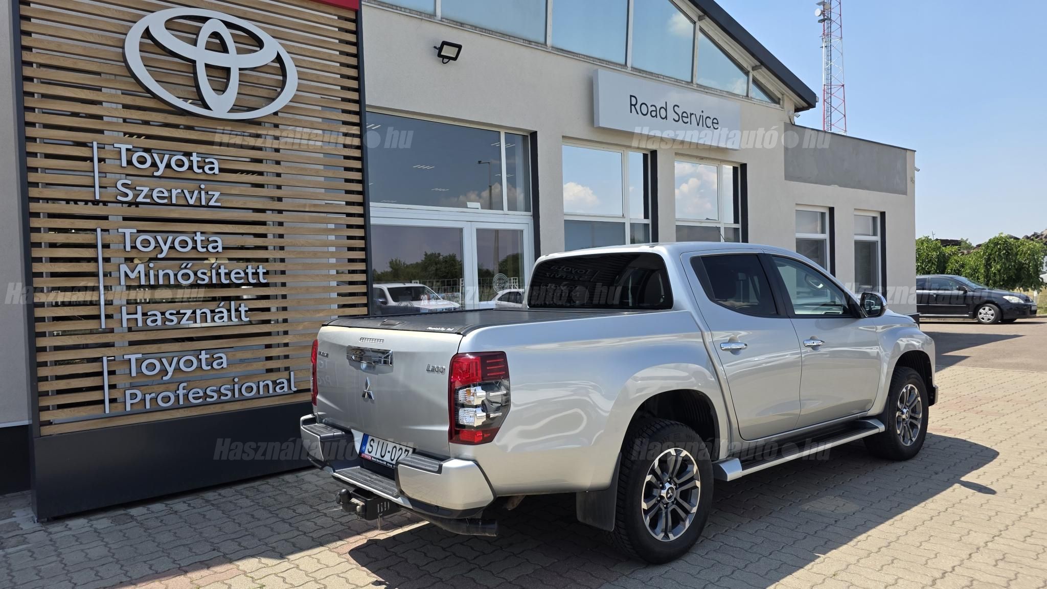 MITSUBISHI L 200 2.2 D Instyle A T