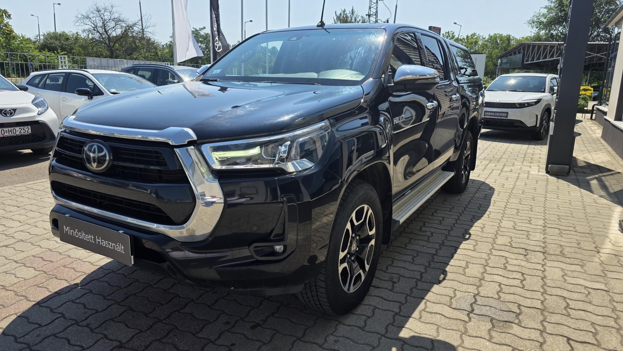 TOYOTA HILUX 2.8 D-4D 4x4 Double Executive (Automata)