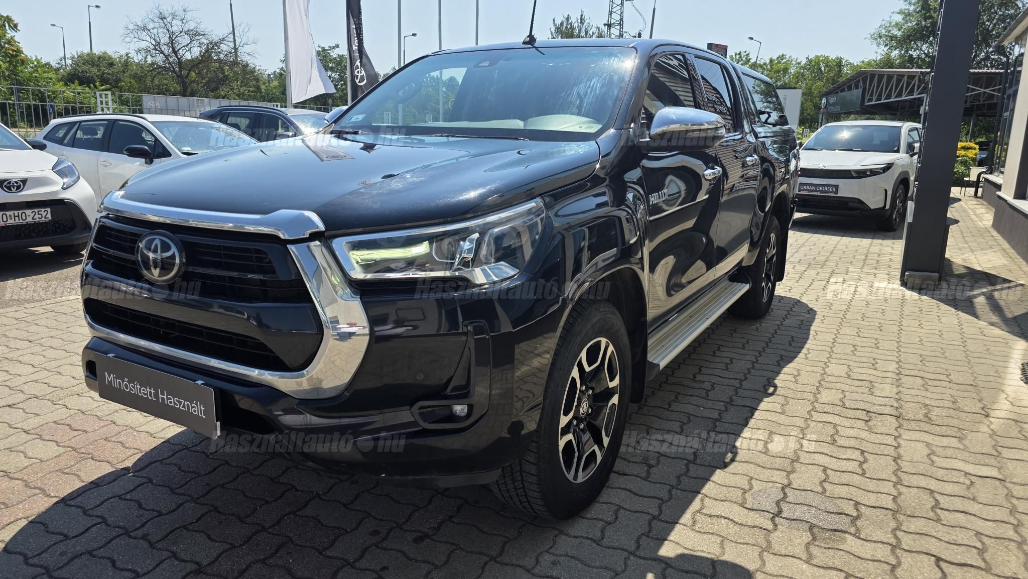 TOYOTA HILUX 2.8 D-4D 4x4 Double Executive (Automata)