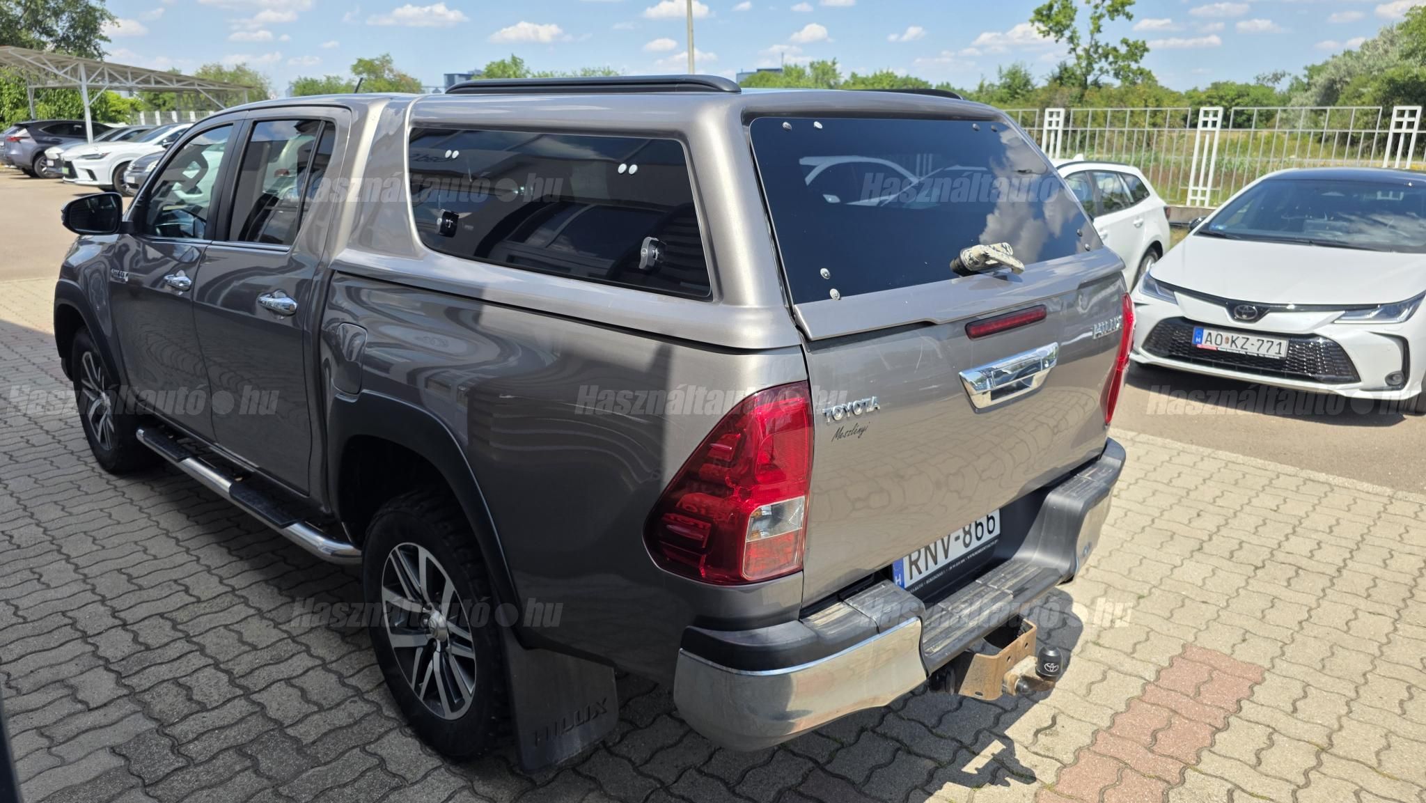 TOYOTA HILUX 2.4 D-4D 4x4 Double Executive Leather (Automata)