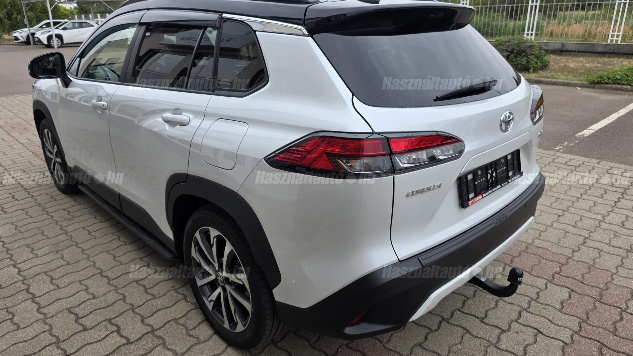 TOYOTA COROLLA CROSS 2.0 Hybrid Executive e-CVT