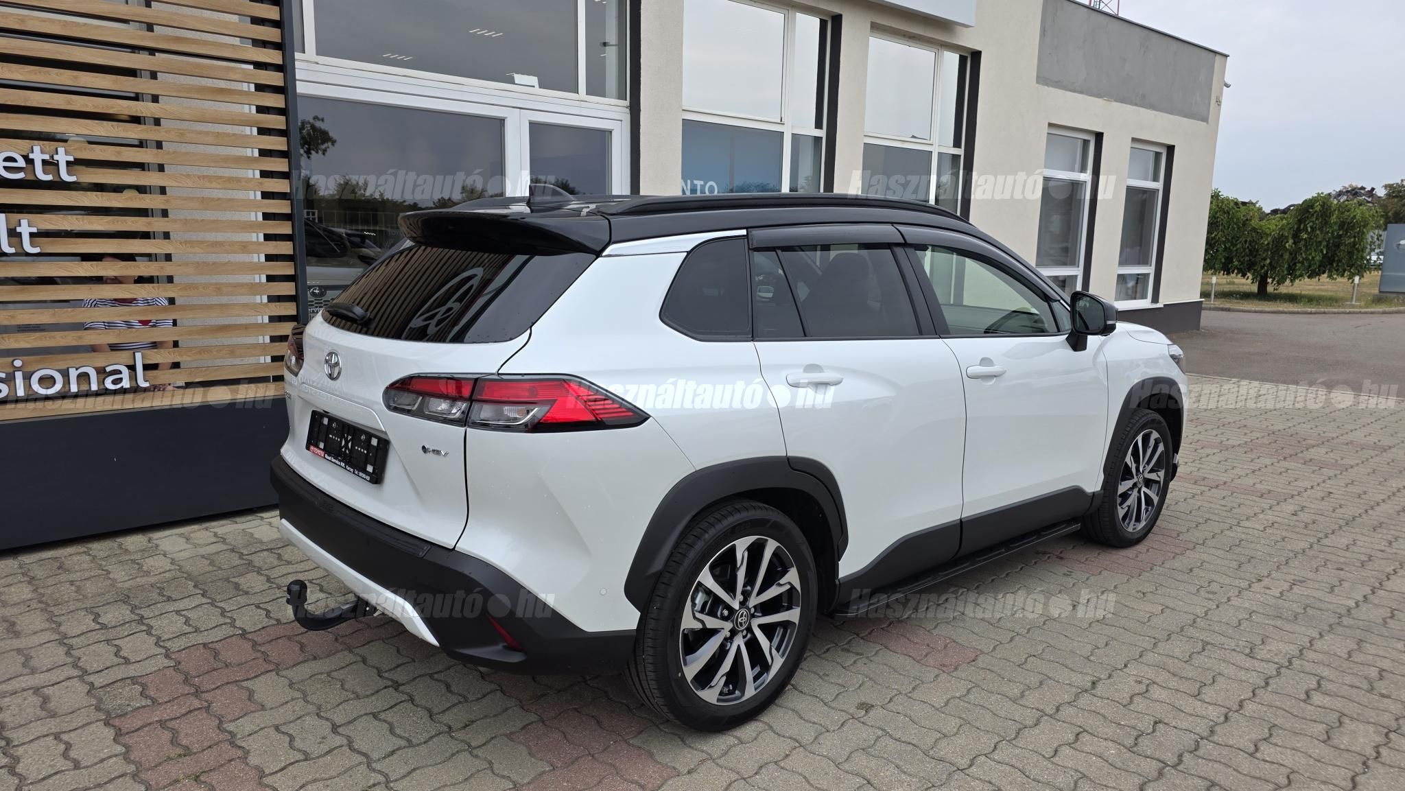 TOYOTA COROLLA CROSS 2.0 Hybrid Executive e-CVT