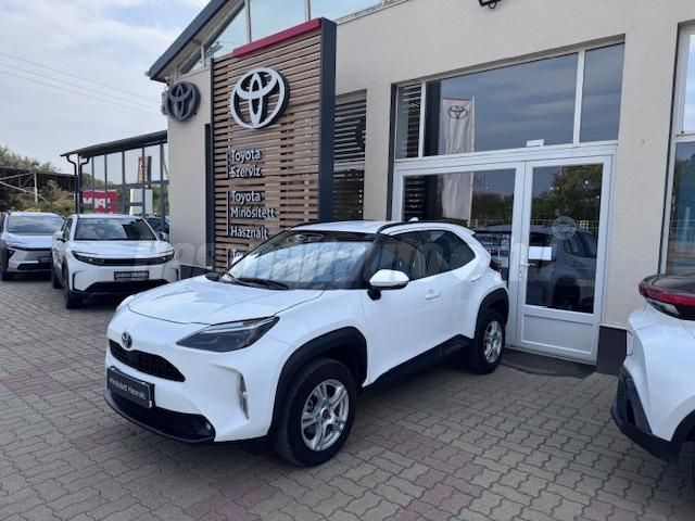 TOYOTA YARIS CROSS 1.5 Hybrid Comfort Business e-CVT
