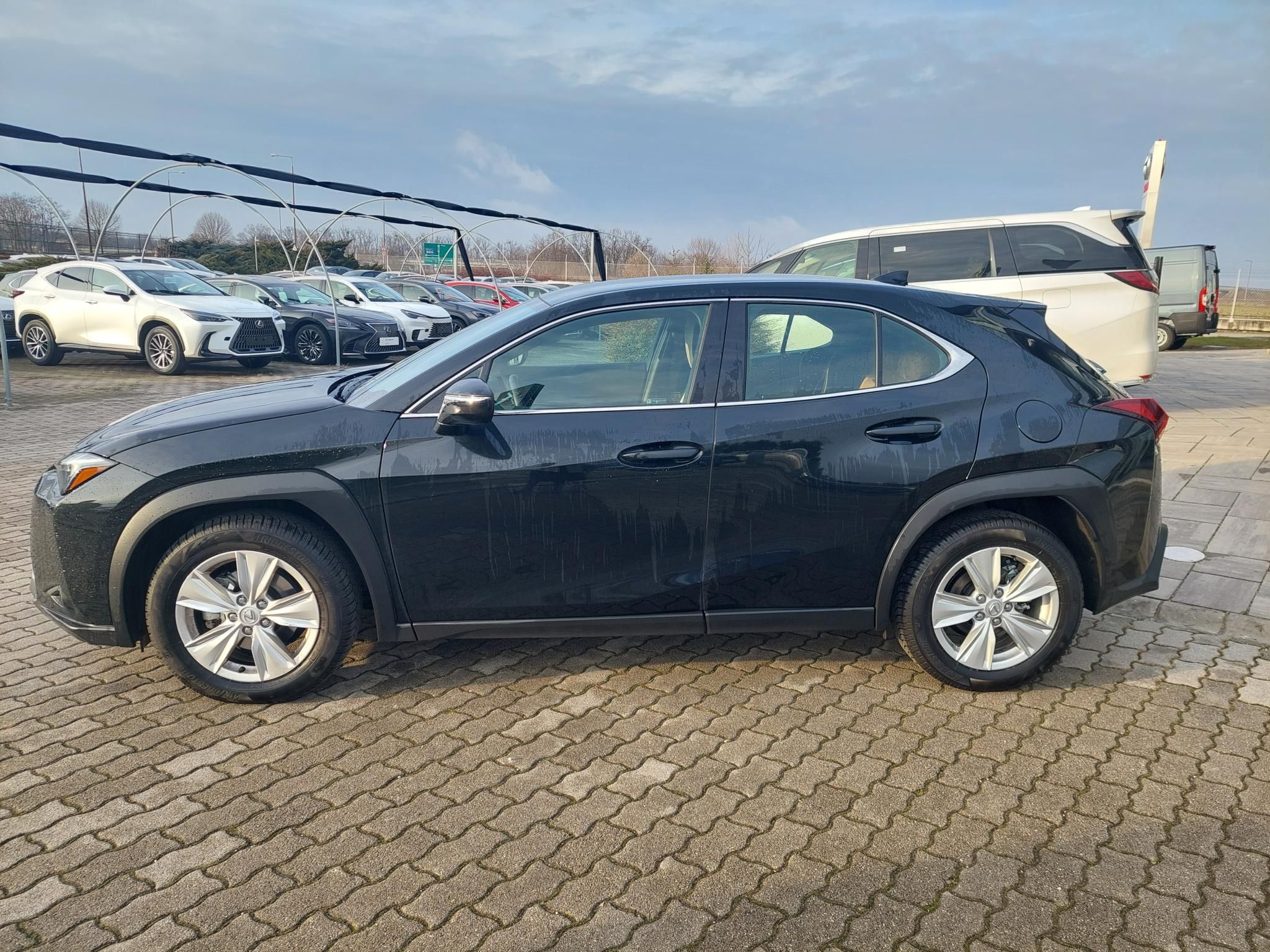 LEXUS UX 300h Elegance e-CVT