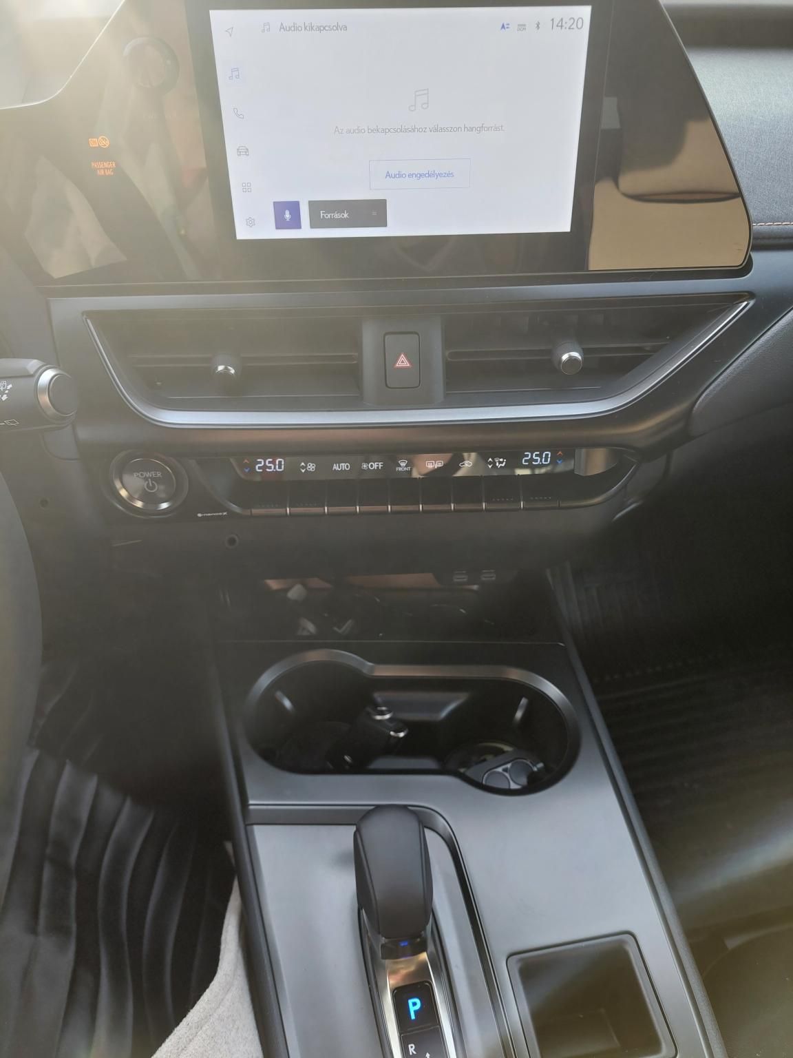 LEXUS UX 300h Elegance e-CVT