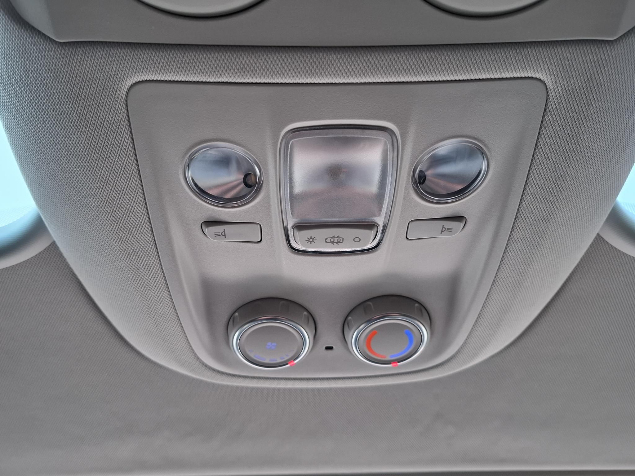 TOYOTA PROACE 2.0 D-4D VIP L2H1 Panoramic (Automata) + 2 év Toyota Minősített Használt Autó Garanciával