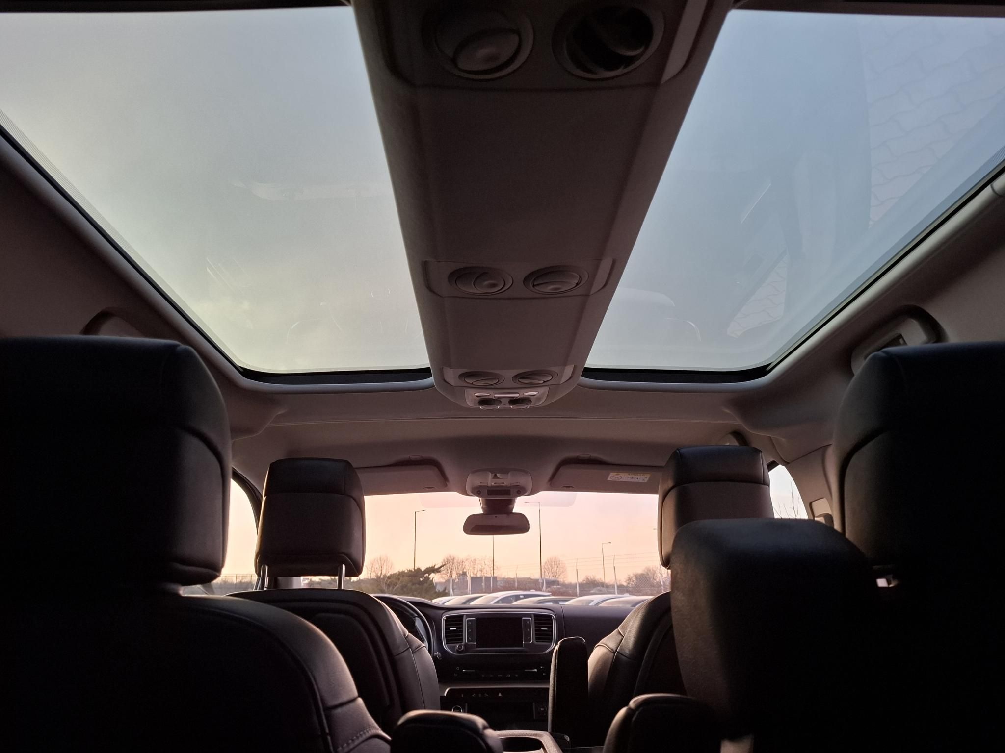 TOYOTA PROACE 2.0 D-4D VIP L2H1 Panoramic (Automata) + 2 év Toyota Minősített Használt Autó Garanciával