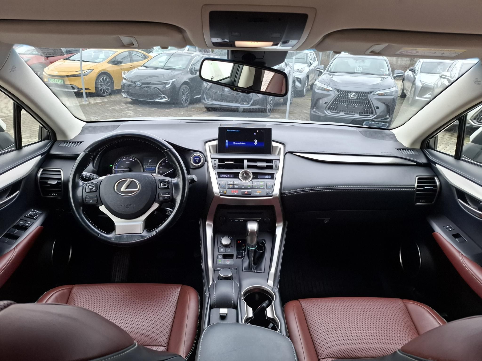 LEXUS NX 300h Executive Plus Safety CVT +Gyári levehető vonóhorog