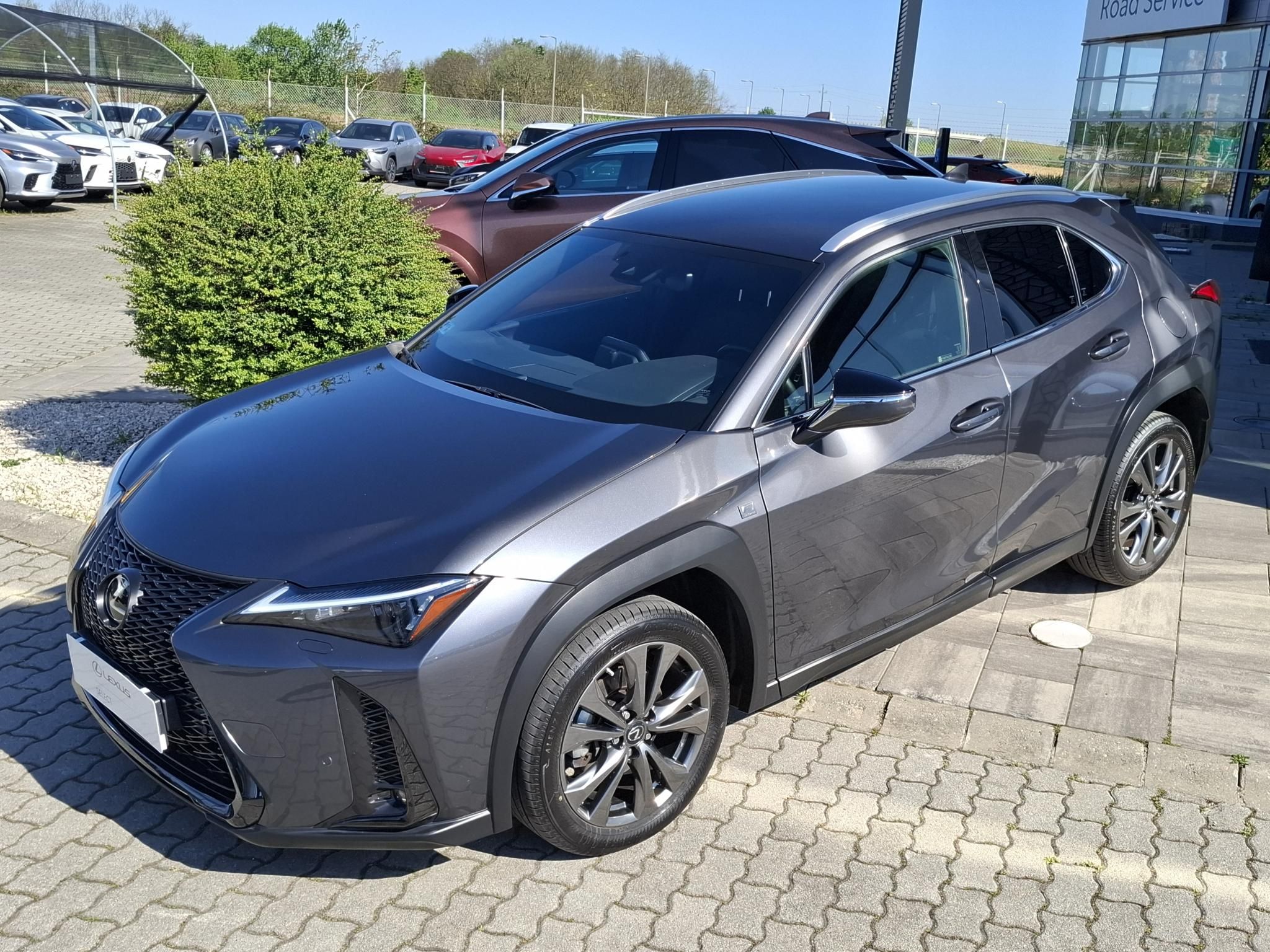 LEXUS UX 250h F Sport Design CVT + 2 Év Lexus Select Garanciával