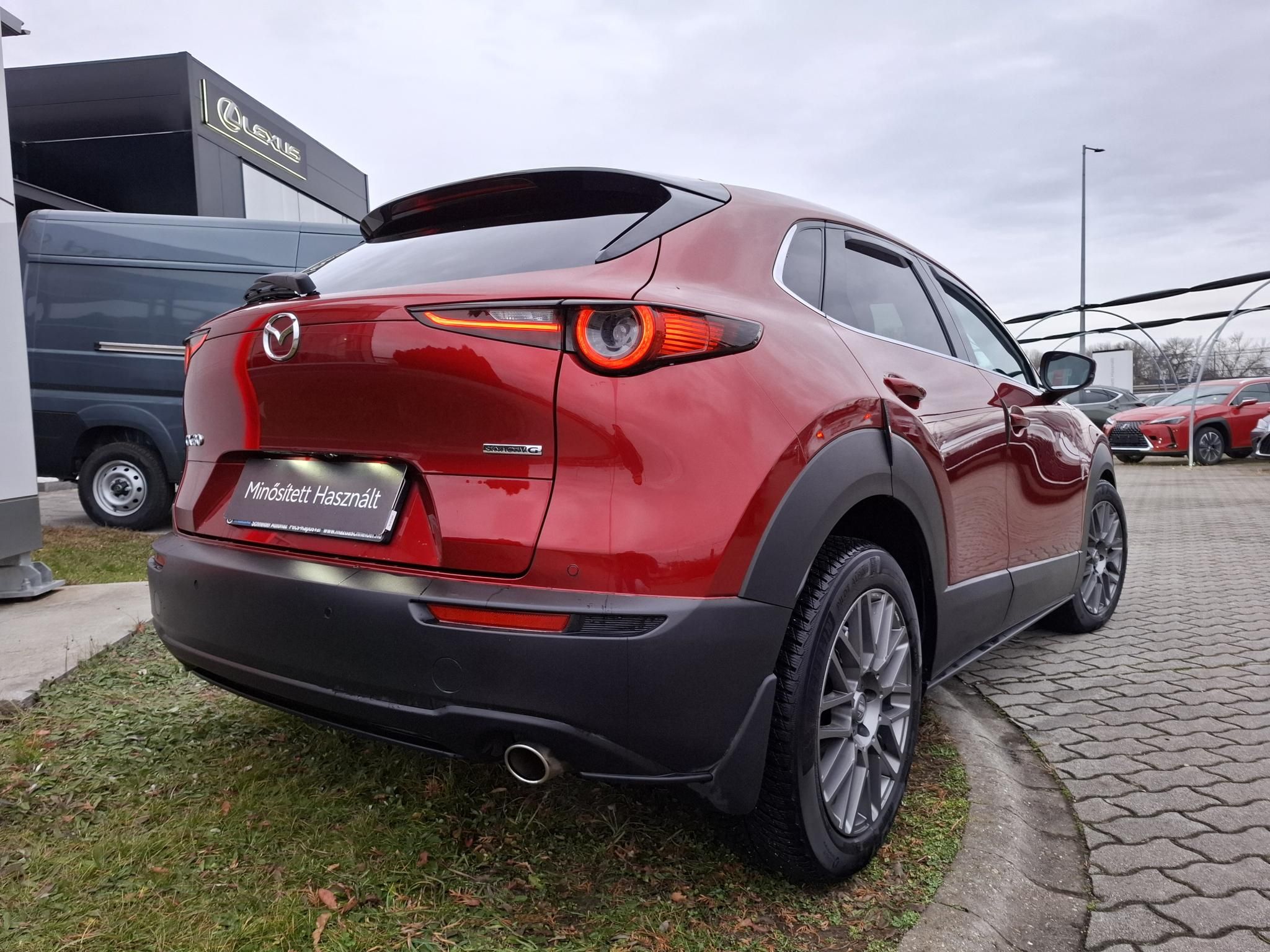 MAZDA CX-30 2.0 Skyactive Plus TÉLI ÉS NYÁRI SZERELT KERÉKKEL