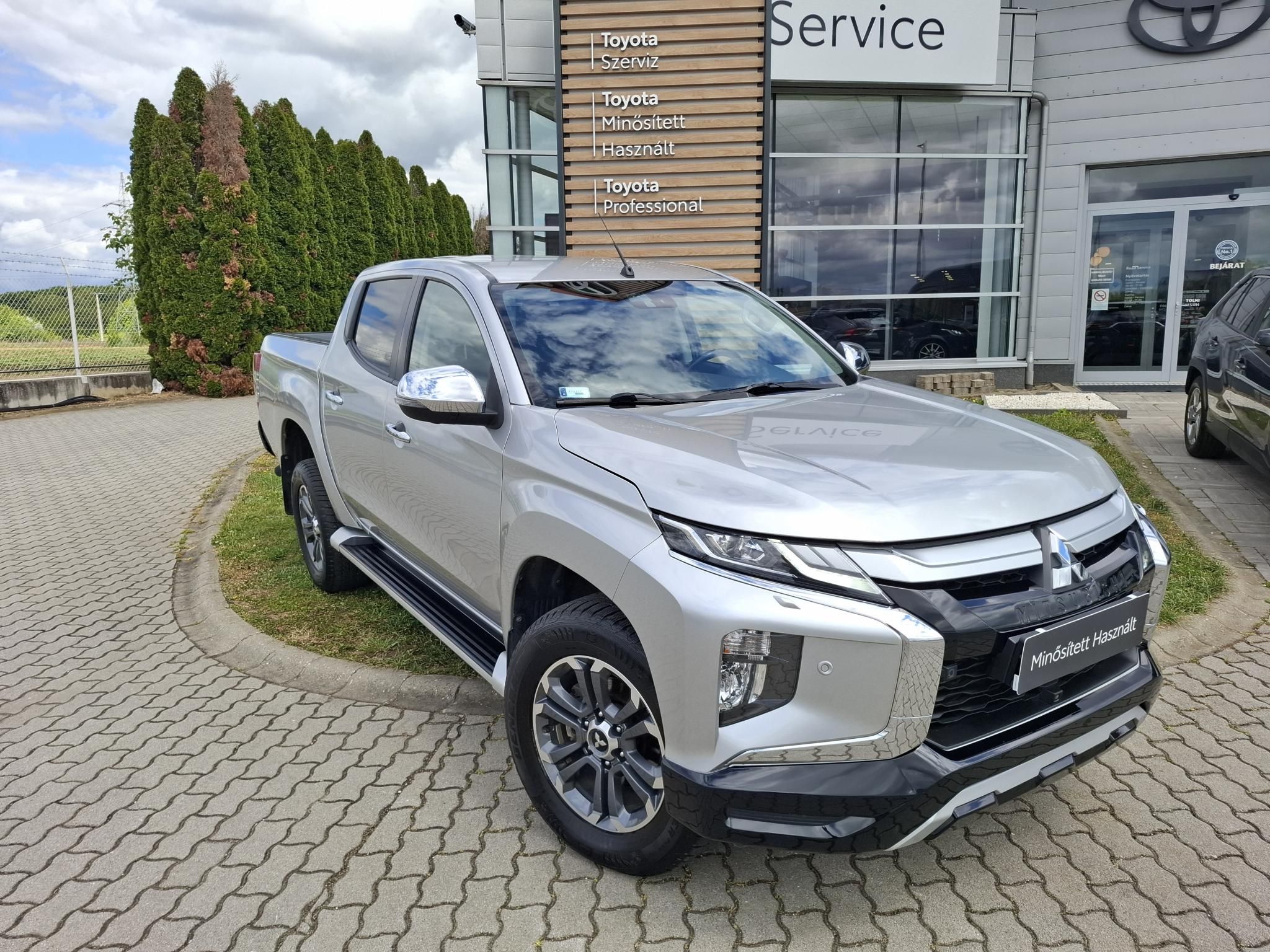 MITSUBISHI L 200 2.2 D Instyle A T 2028. oktober-ig GARANCIÁS