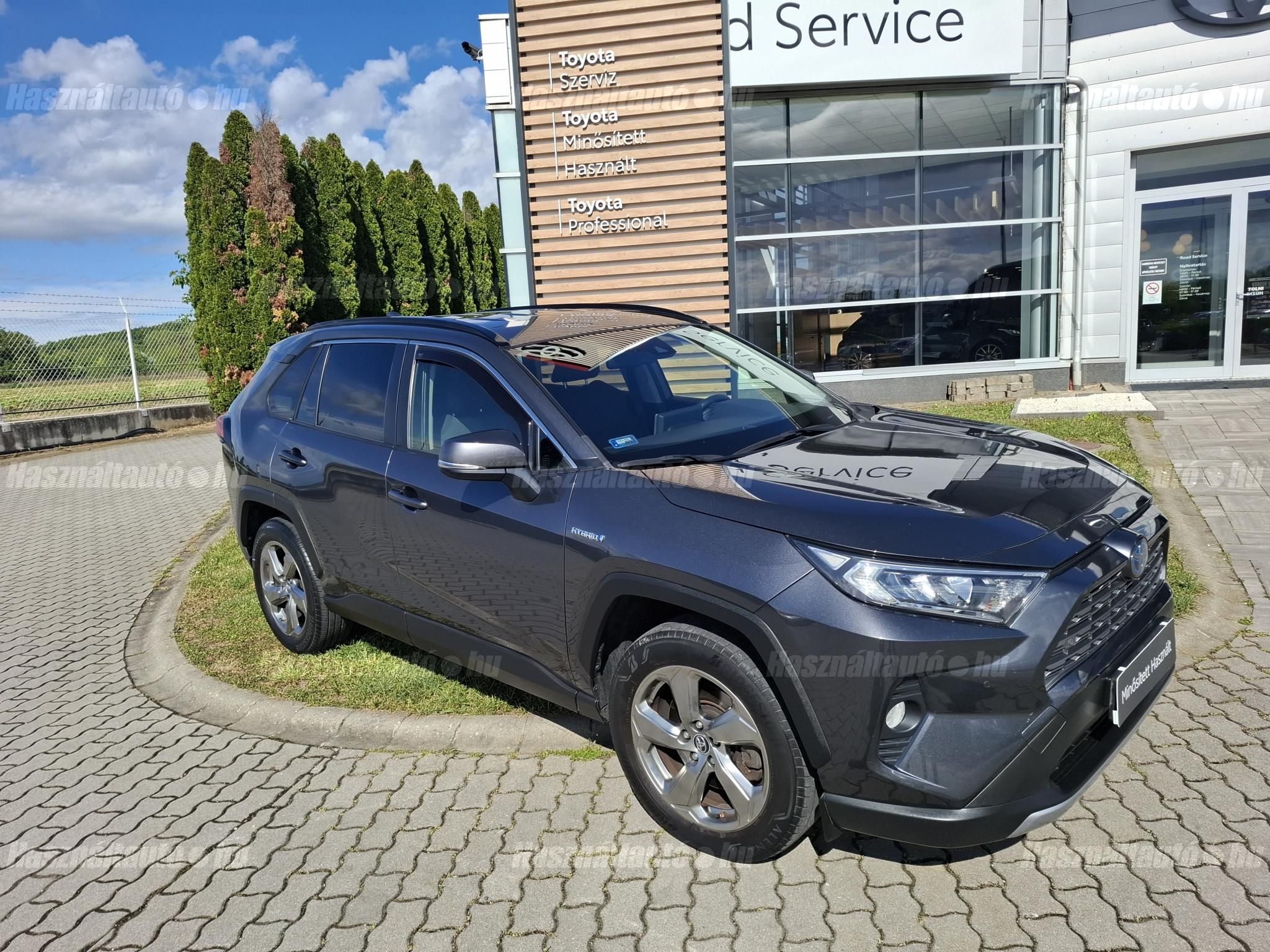 TOYOTA RAV 4 Rav4 2.5 Hybrid Comfort Style Business AWD e-CVT + 2 Év Toyota Minősített Használt Autó Garancia