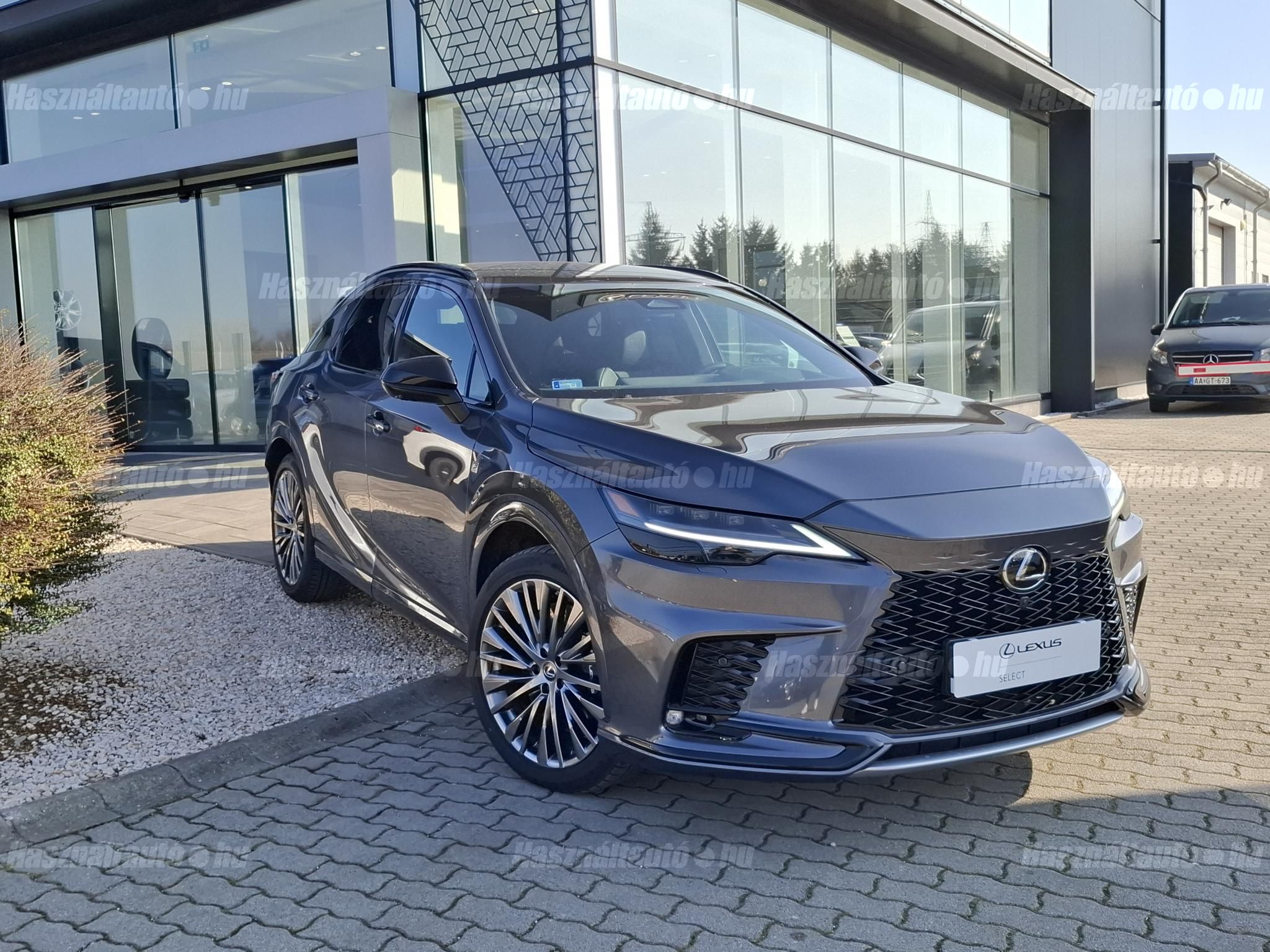 LEXUS RX 500h F Sport Edition (Automata) + Lexus gyári 21 téli kerékkel