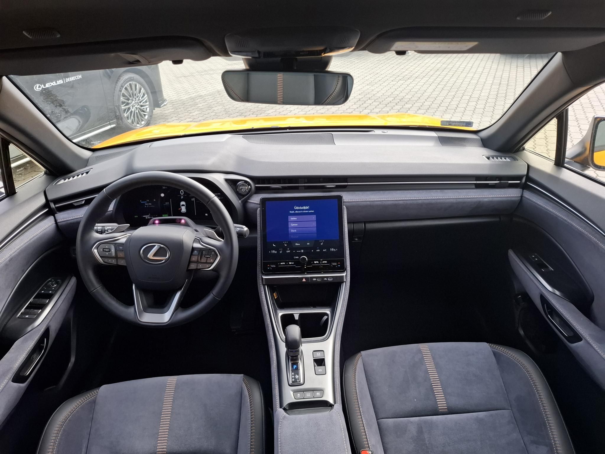 LEXUS LBX 1.5 Hybrid Cool Premium e-CVT