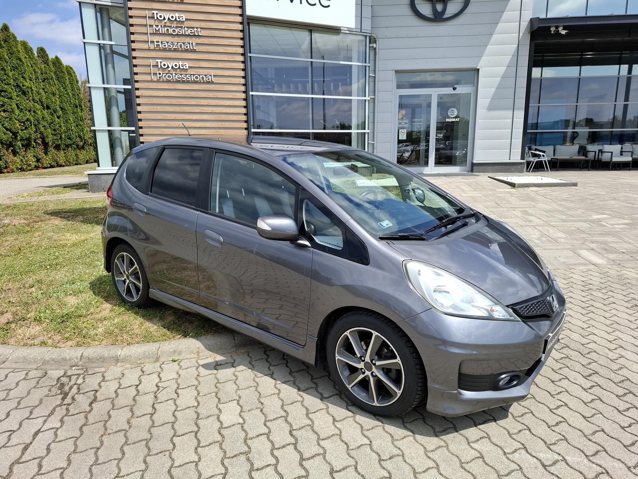 HONDA JAZZ 1.4 SI