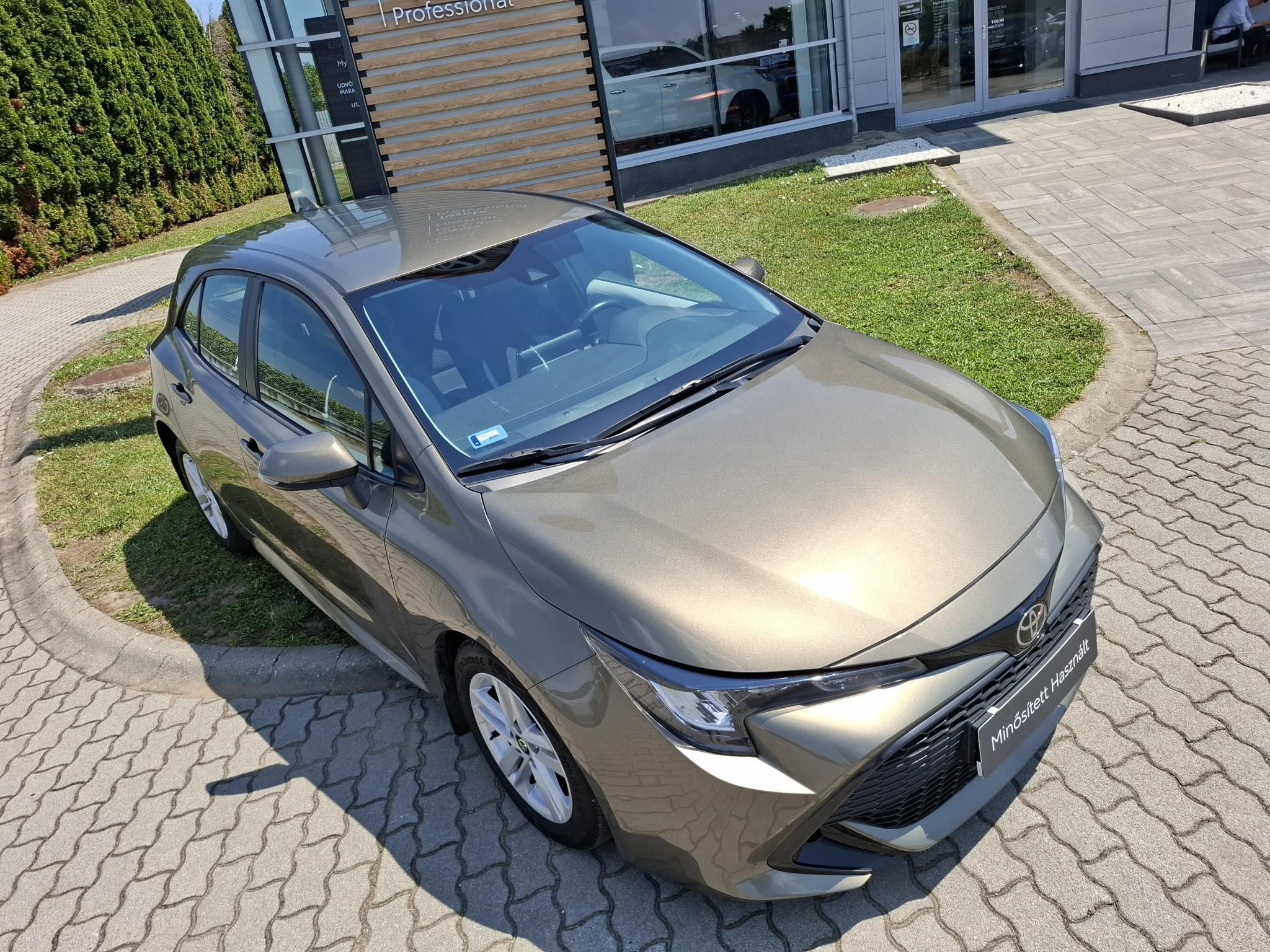 TOYOTA COROLLA 1.2T Comfort + 2 év Minősített Toyota Használt Autó Garanciával!