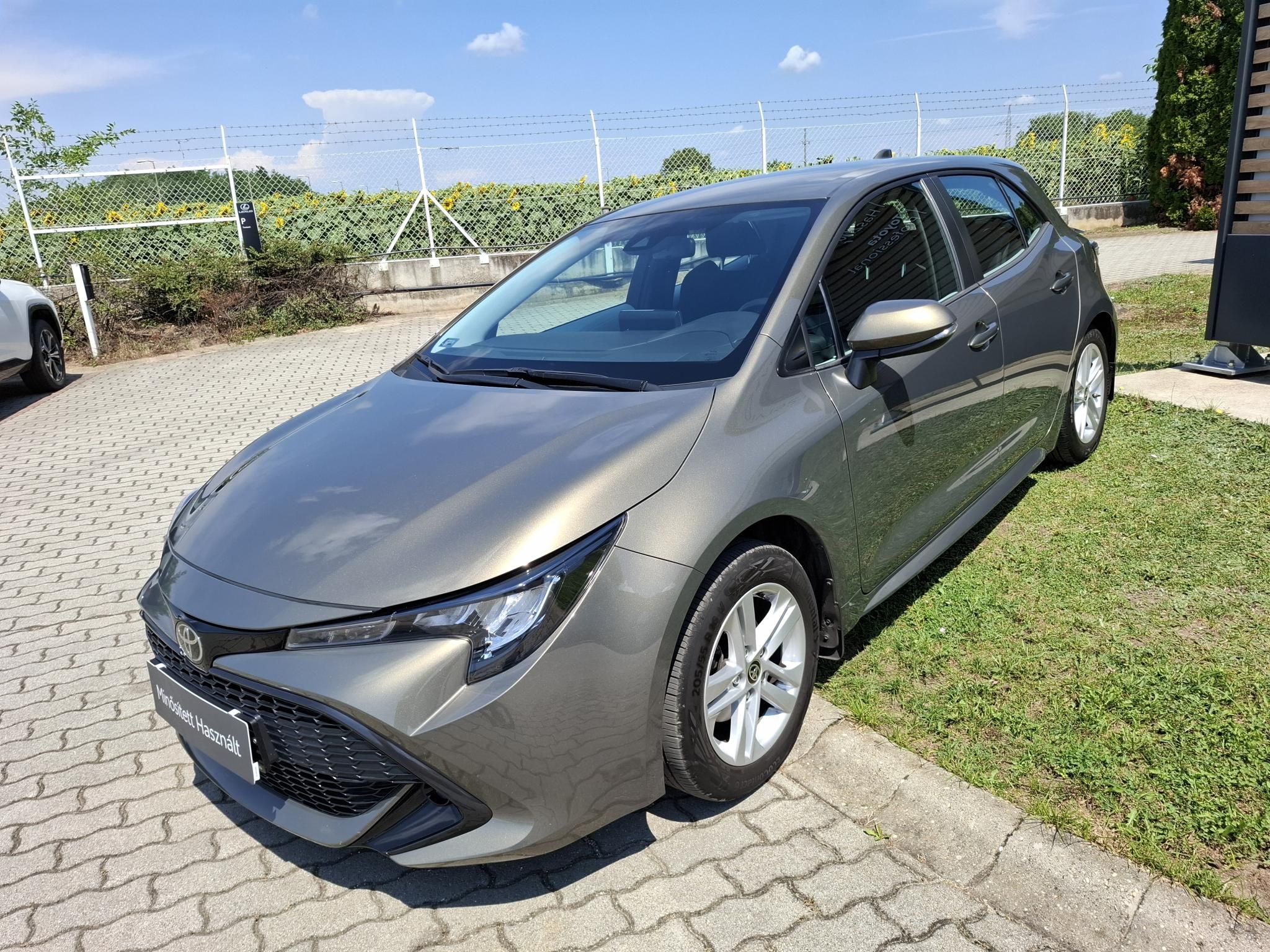 TOYOTA COROLLA 1.2T Comfort + 2 év Minősített Toyota Használt Autó Garanciával!