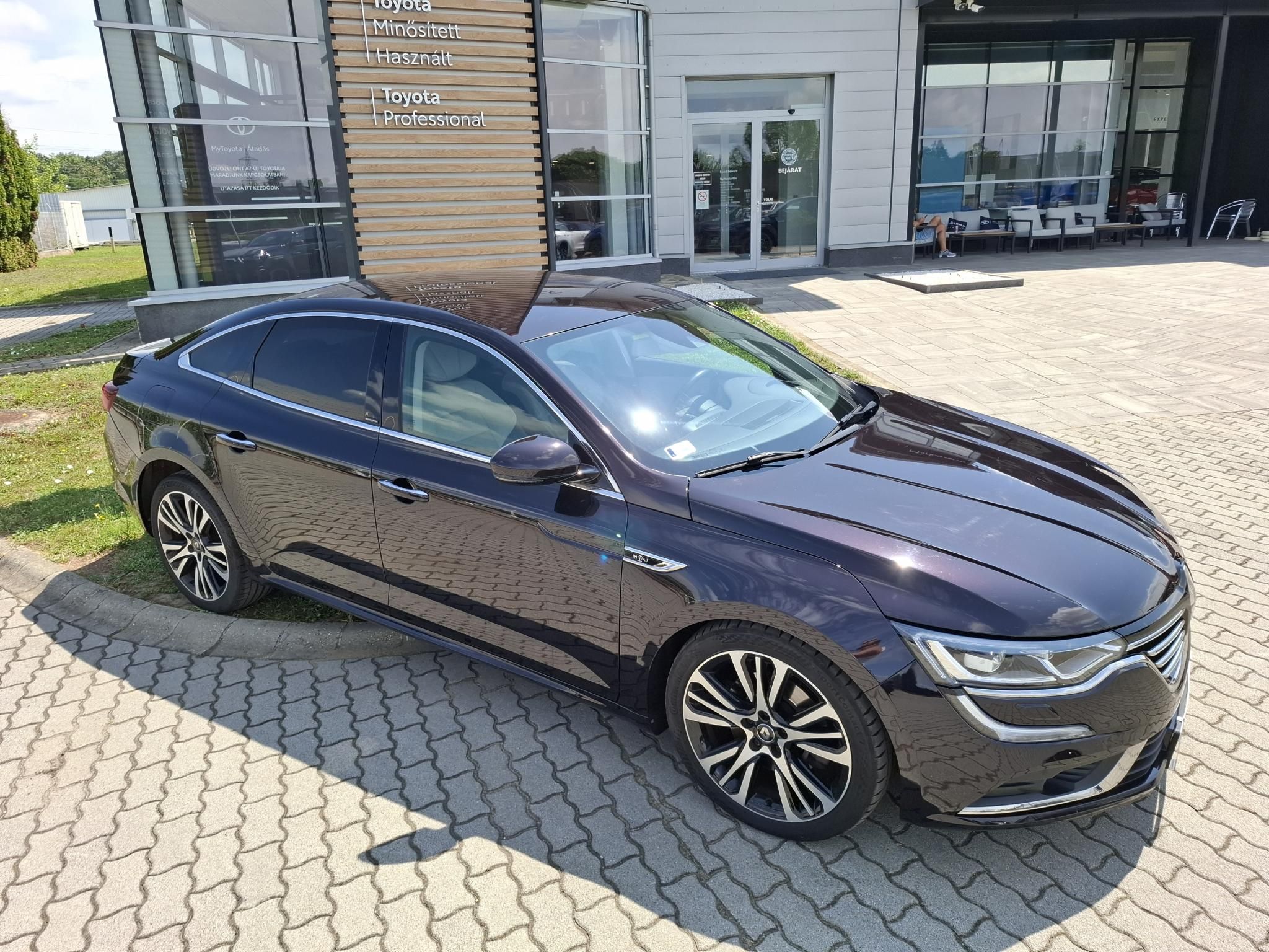 RENAULT TALISMAN 1.8 TCe Initiale Paris 4Control EDC