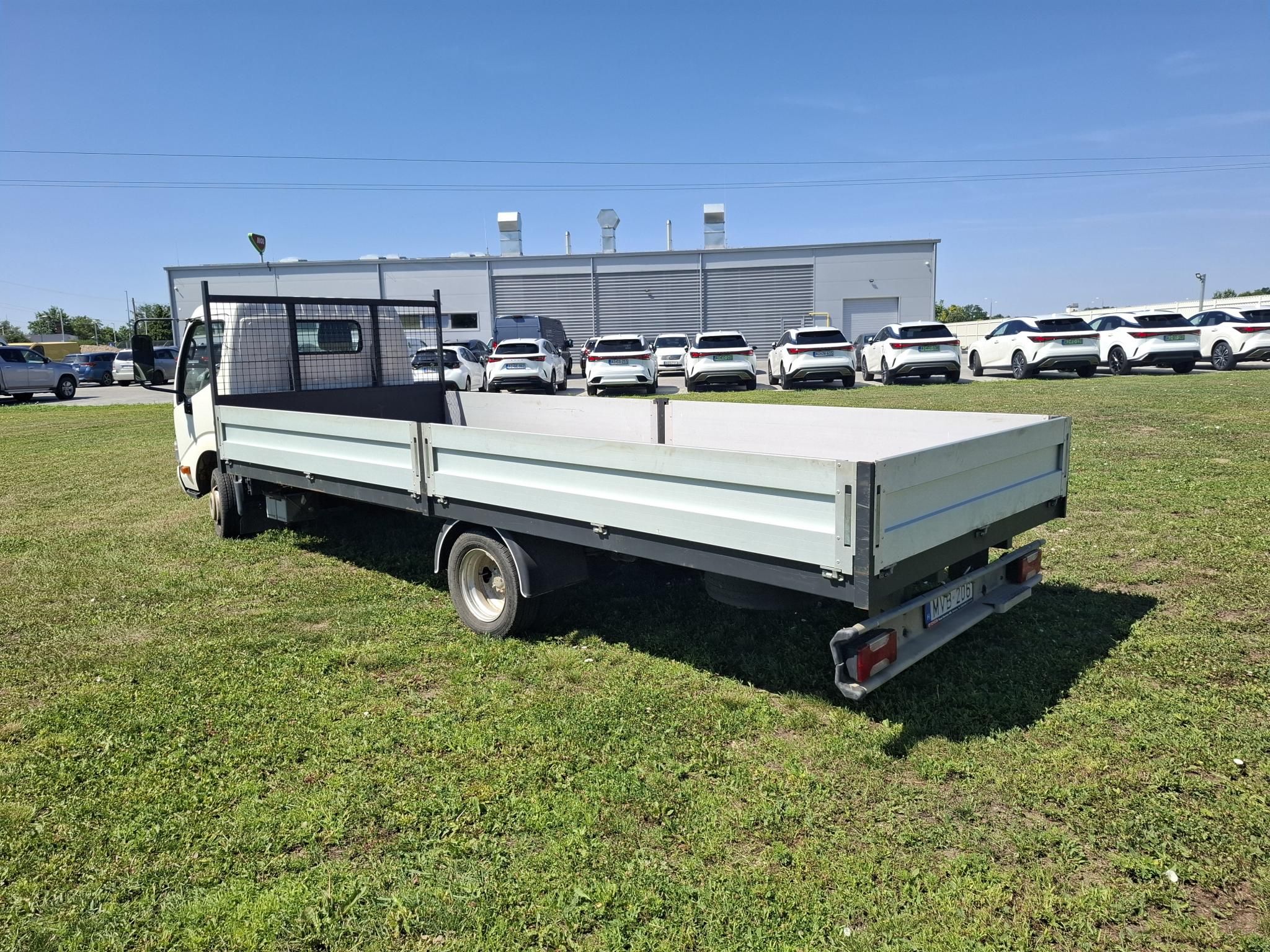 TOYOTA DYNA 3.0 D-4D 150 L4 Terra EU5