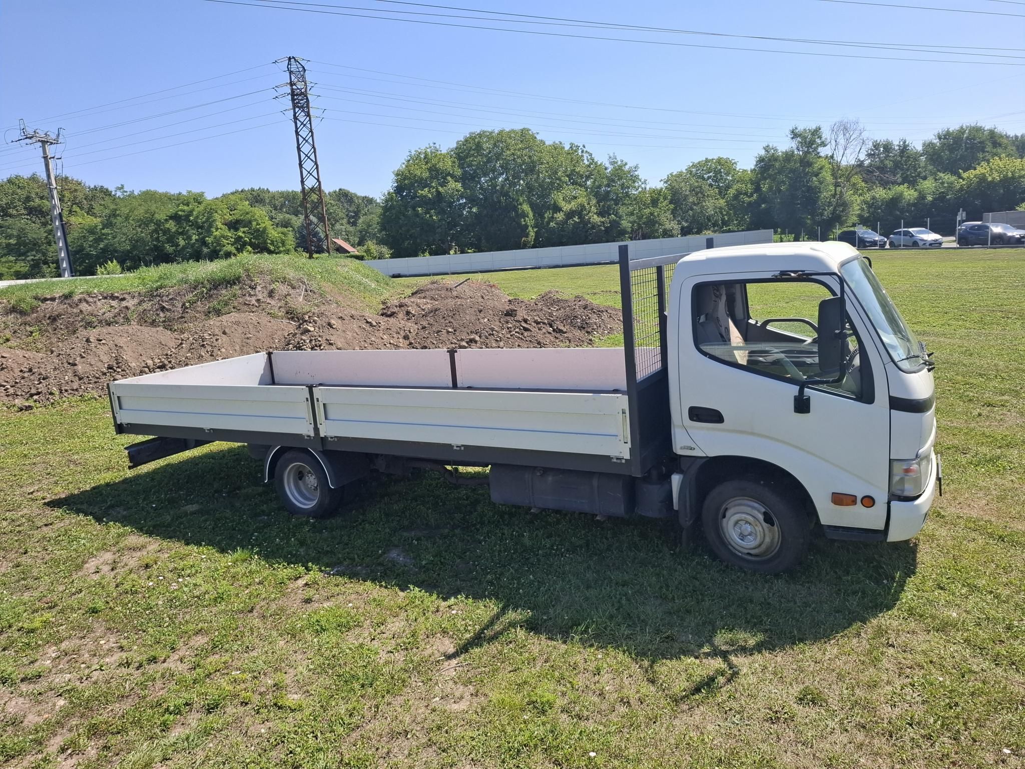 TOYOTA DYNA 3.0 D-4D 150 L4 Terra EU5
