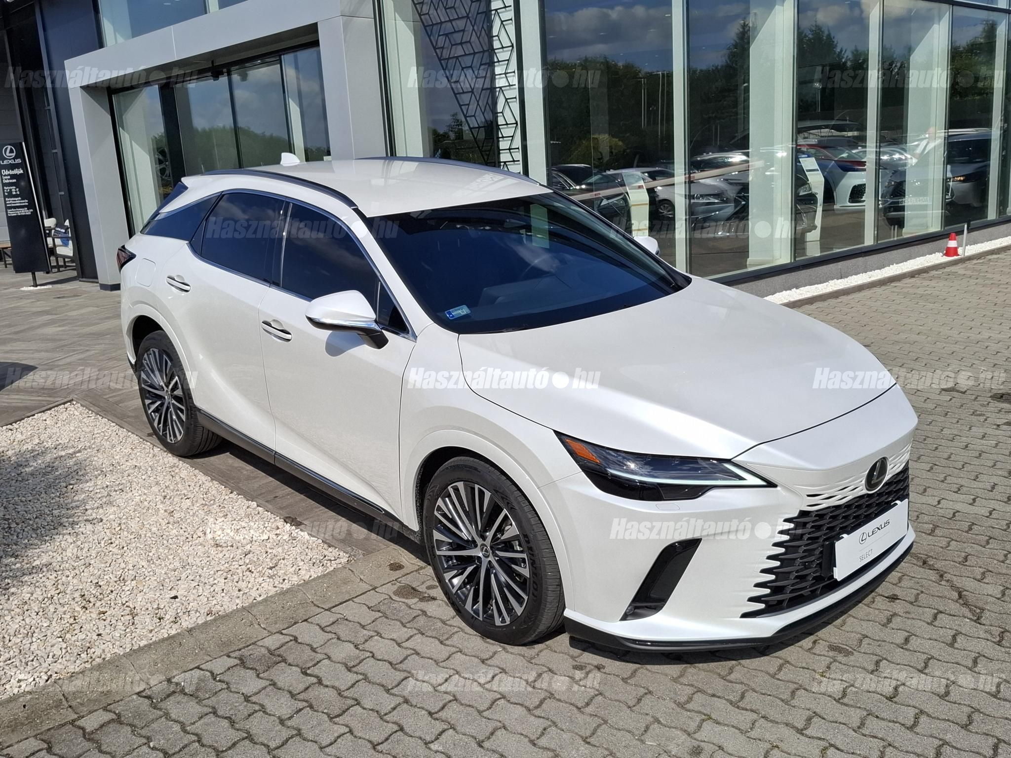 LEXUS RX 450h+ Prestige Plus e-CVT ÁFÁ-s. Nyílt végű lízing lehetséges