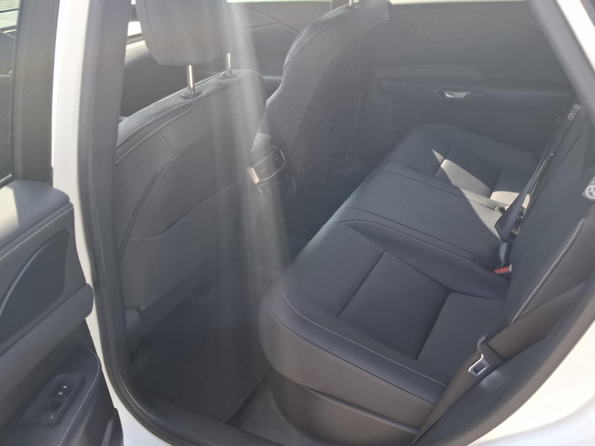 LEXUS RX 450h+ Prestige Plus e-CVT ÁFÁ-s. Nyílt végű lízing lehetséges