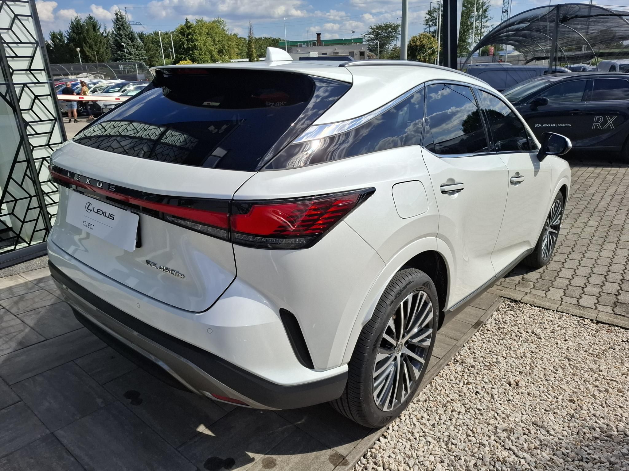 LEXUS RX 450h+ Prestige Plus e-CVT ÁFÁ-s. Nyílt végű lízing lehetséges