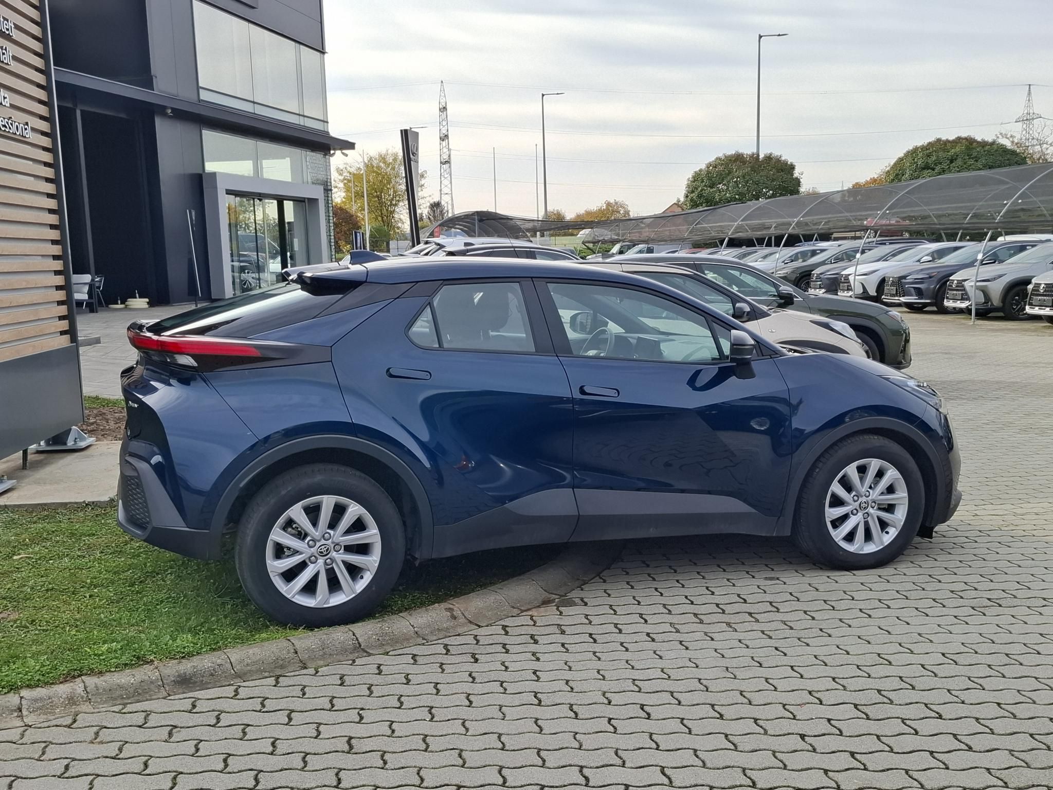 TOYOTA C-HR 1.8 Hybrid Comfort e-CVT