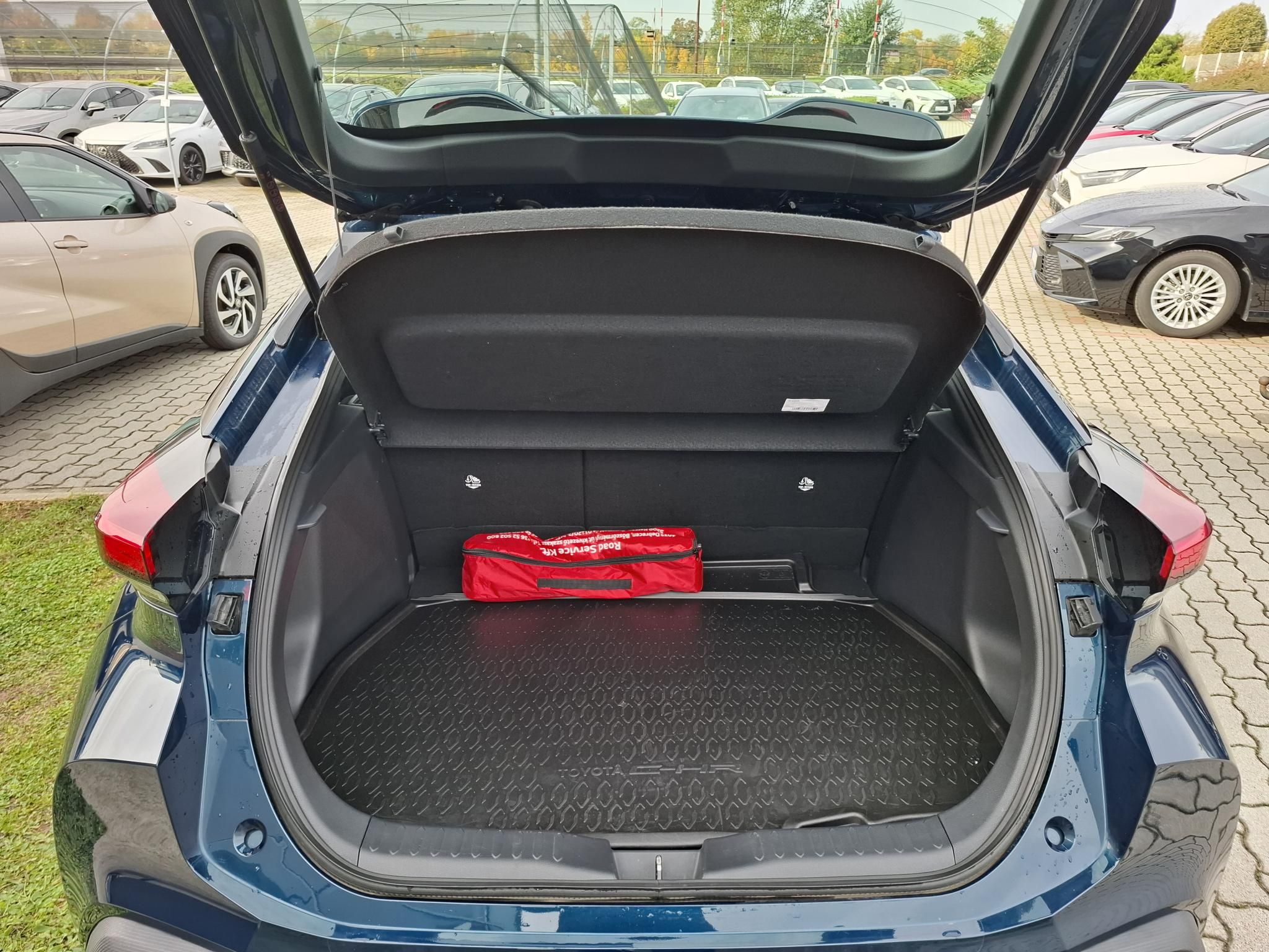 TOYOTA C-HR 1.8 Hybrid Comfort e-CVT