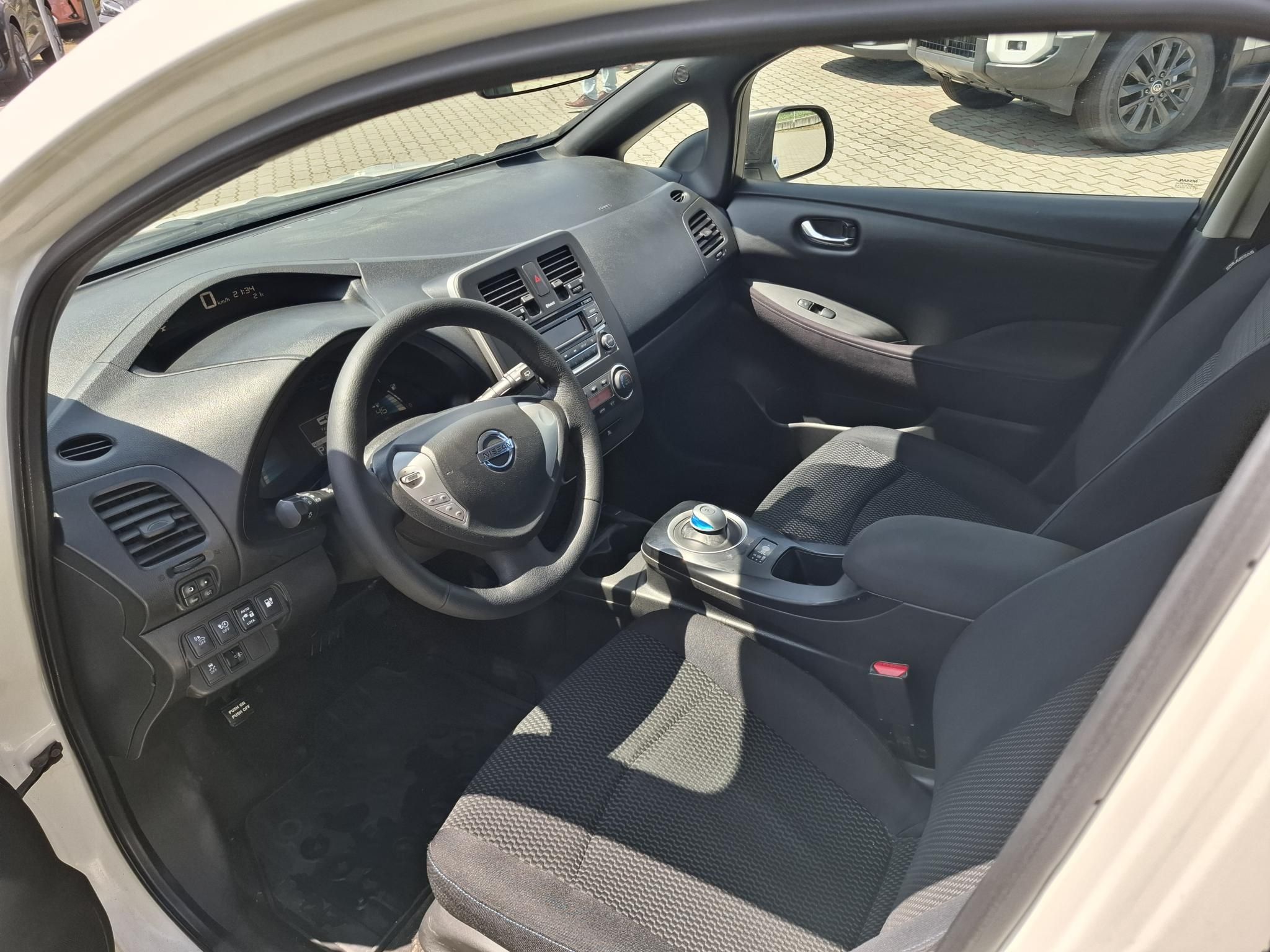 NISSAN LEAF Acenta 24 kWh (Automata)