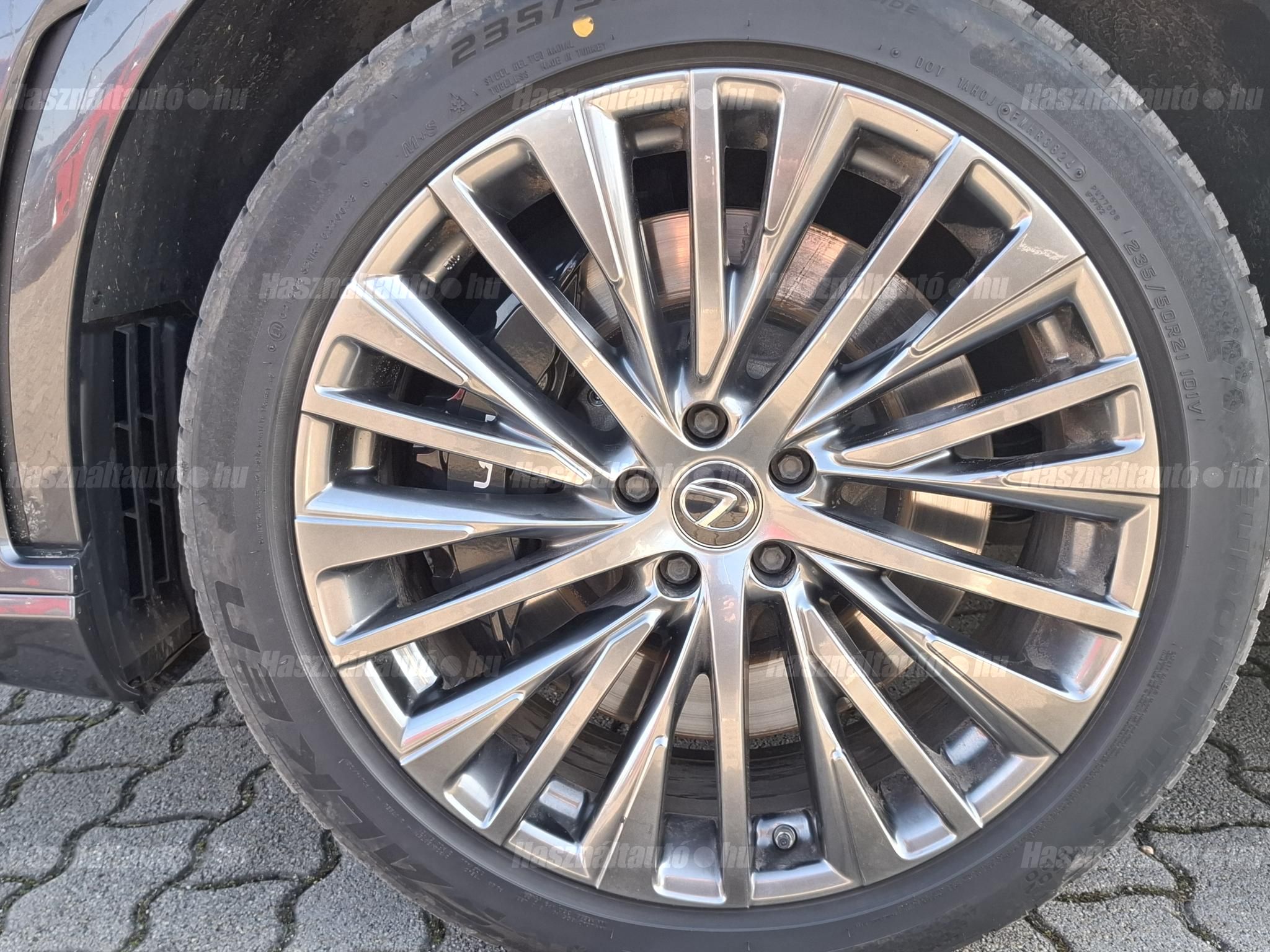 LEXUS RX 500h F Sport Edition (Automata) + Lexus gyári 21 téli kerékkel
