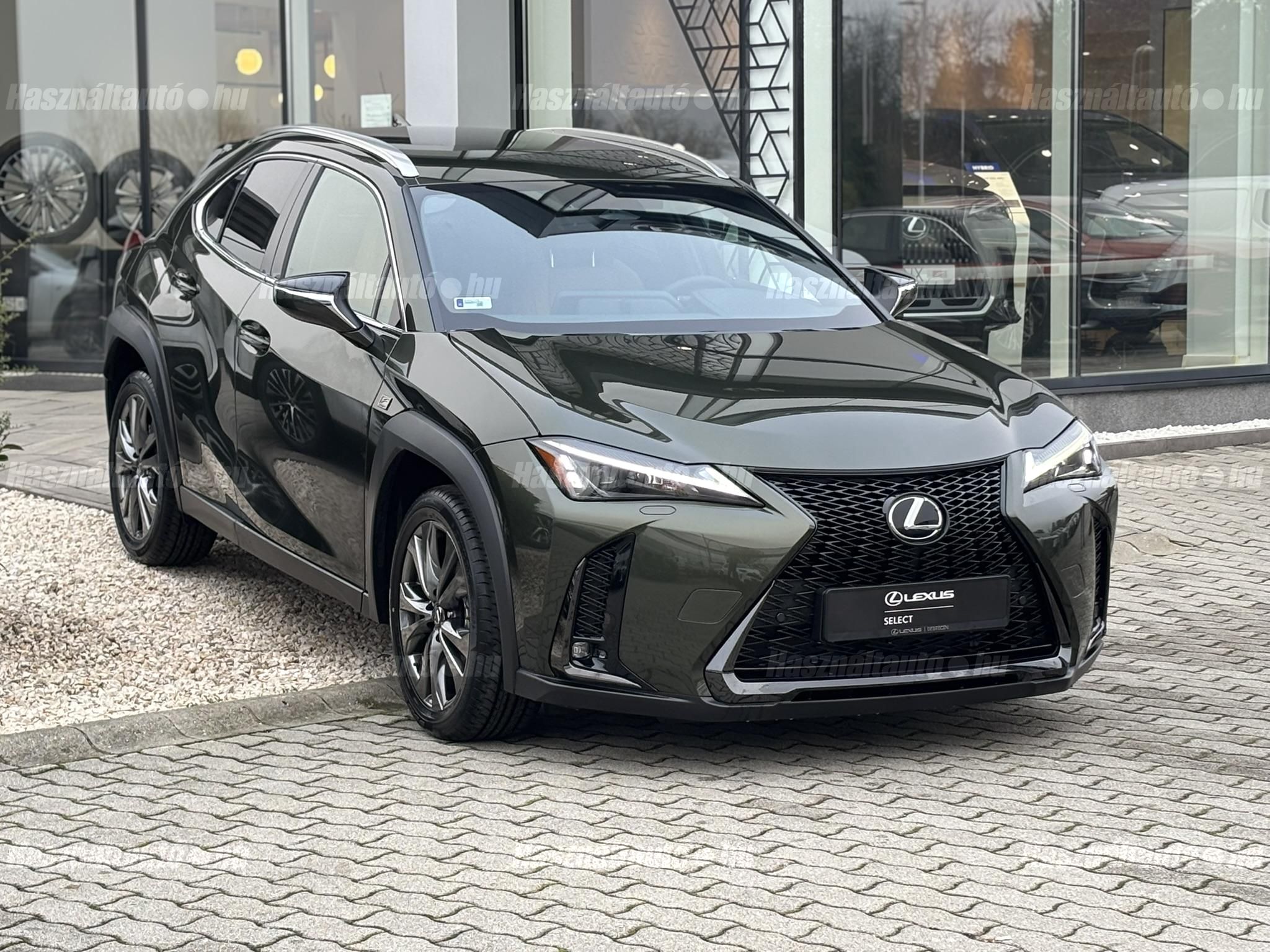 LEXUS UX 300h F Sport Design e-CVT