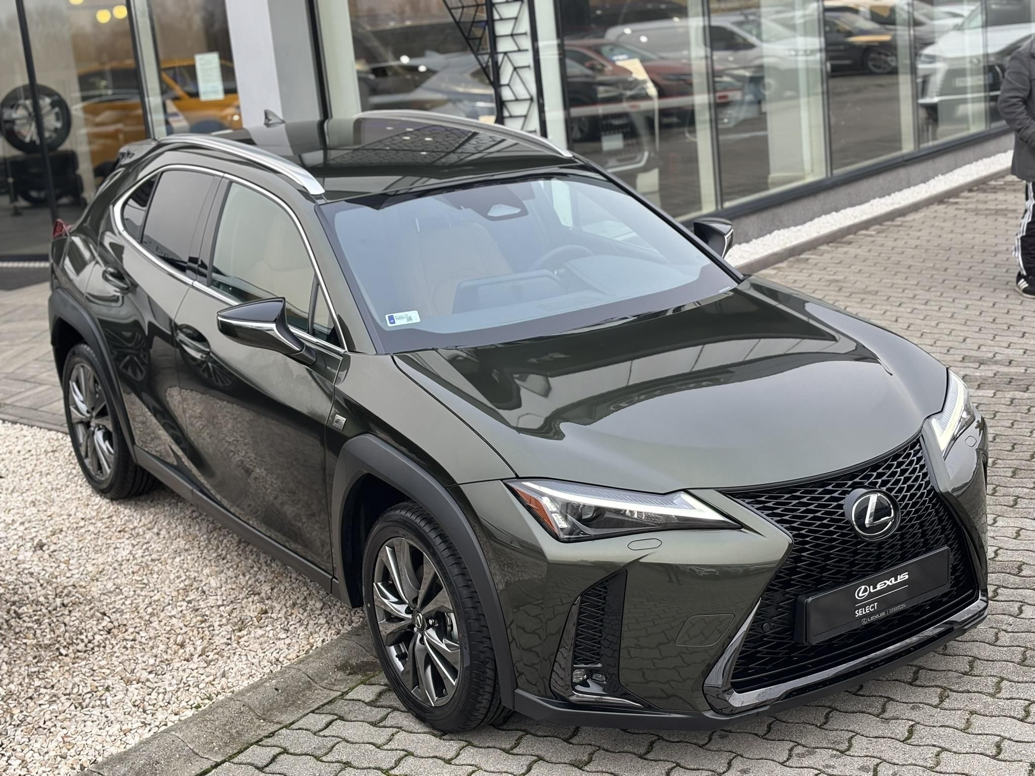LEXUS UX 300h F Sport Design e-CVT