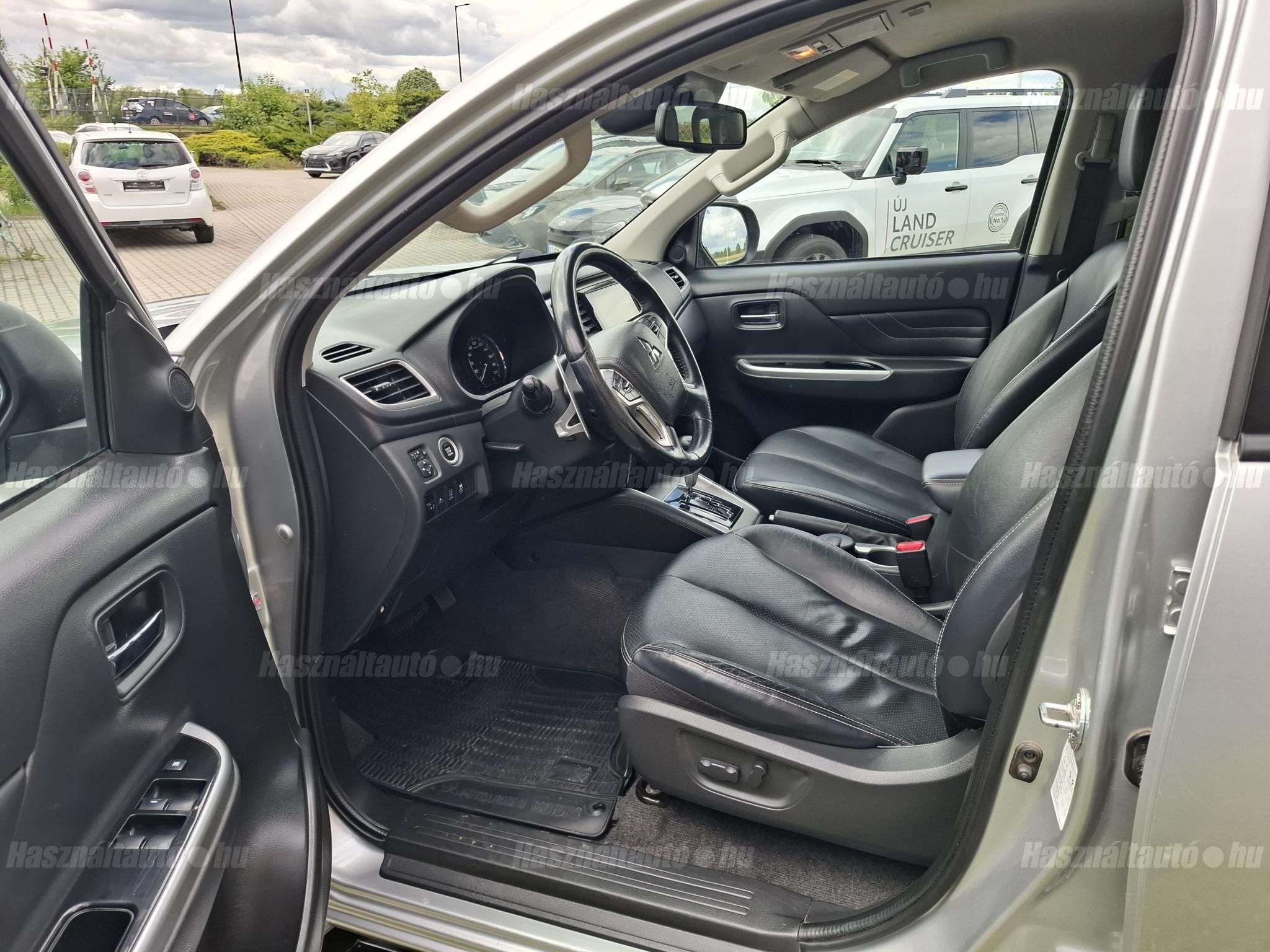 MITSUBISHI L 200 2.2 D Instyle A T