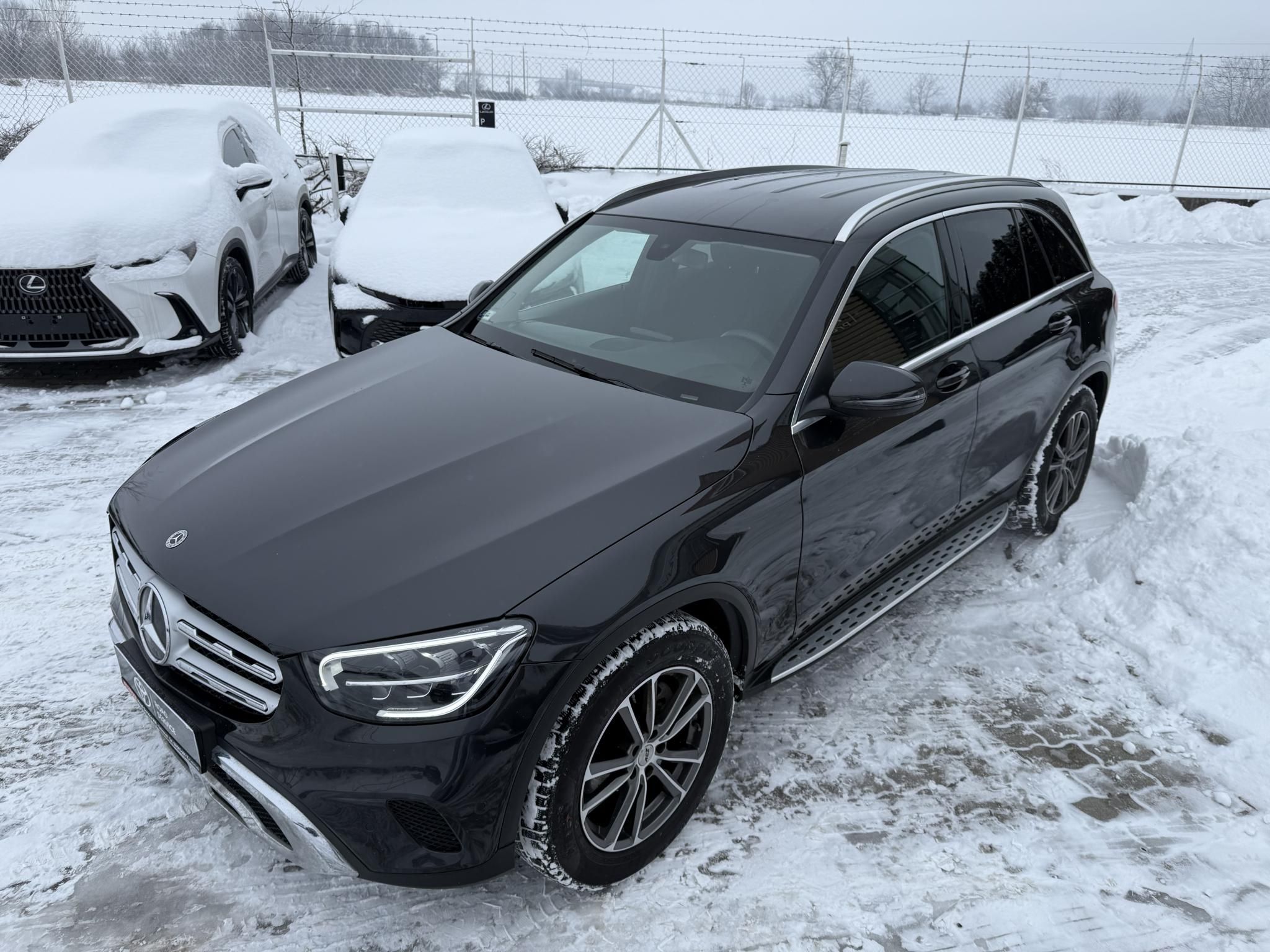 MERCEDES-BENZ GLC 200 4Matic 9G-TRONIC Mild hybrid drive Frissen szervizelt. Márkaszervizben!!