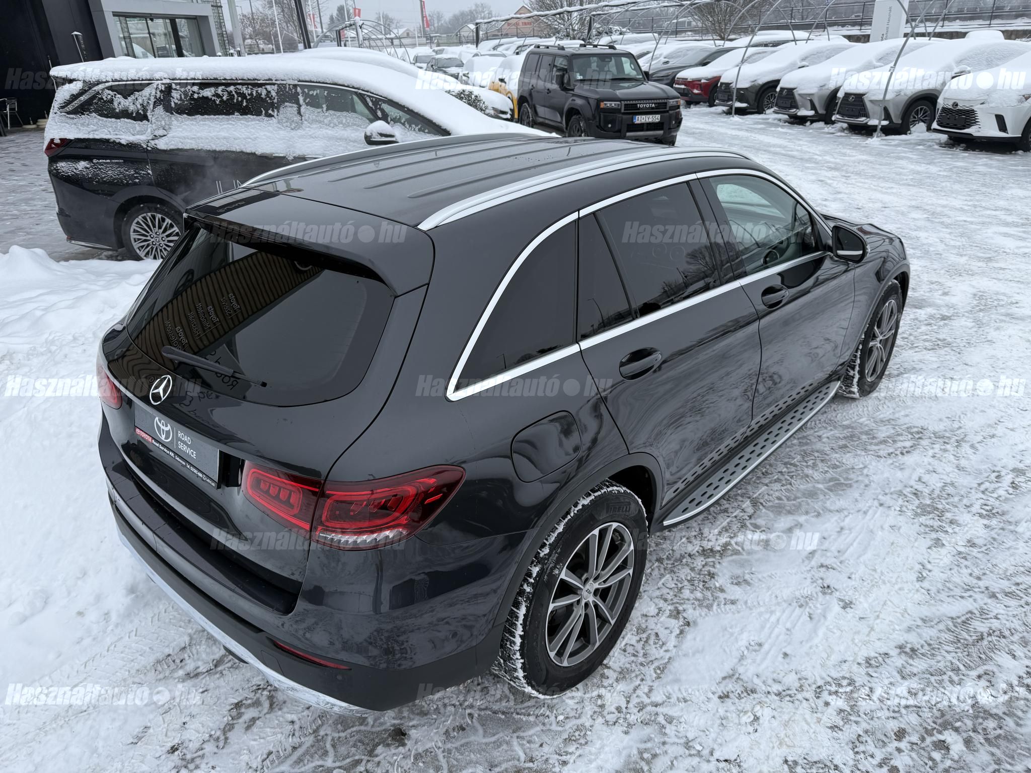 MERCEDES-BENZ GLC 200 4Matic 9G-TRONIC Mild hybrid drive Frissen szervizelt. Márkaszervizben!!