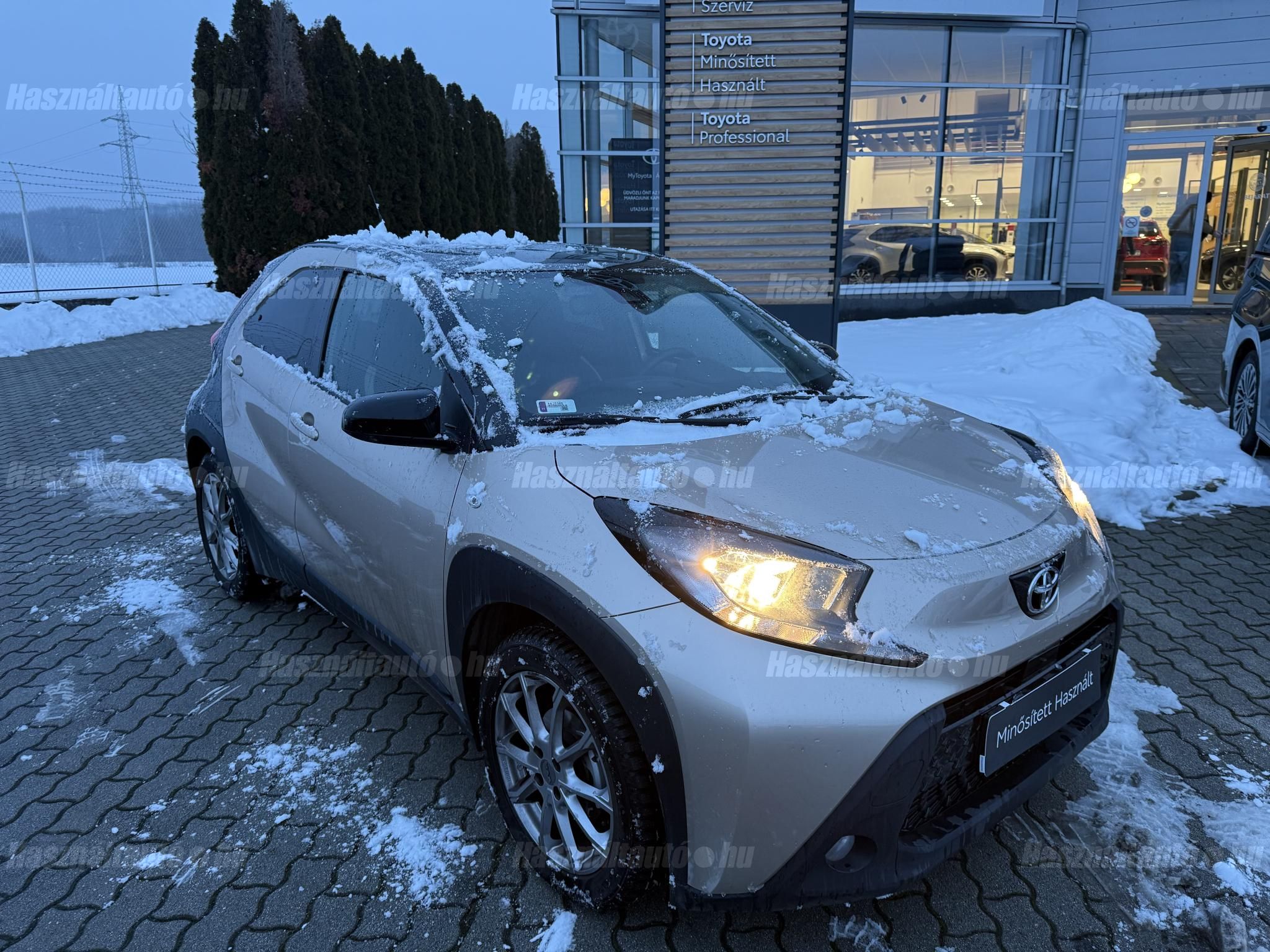 TOYOTA AYGO X 1.0 VVT-i Style CVT + 2 év Toyota Minősített Használt Autó Garancia