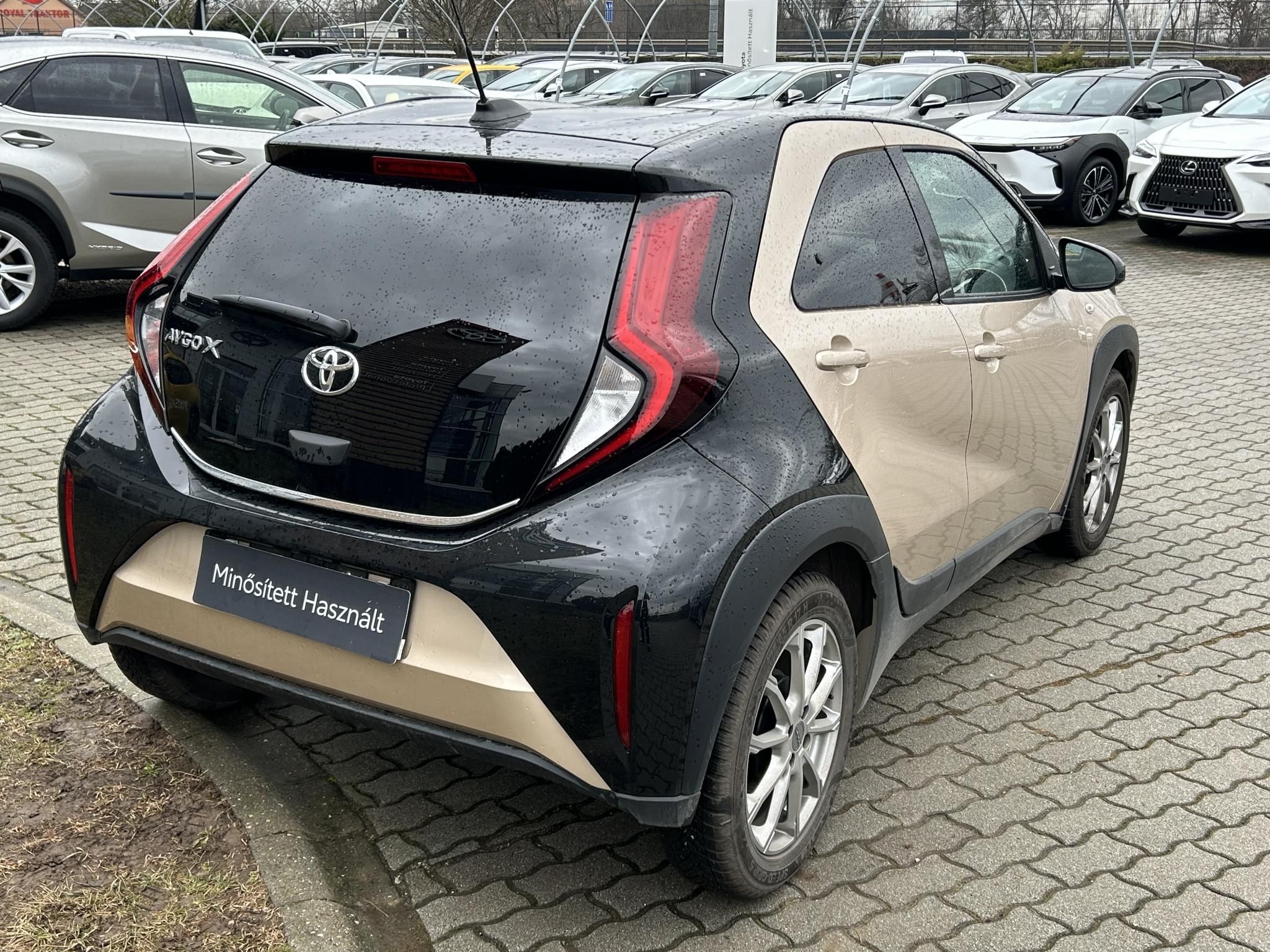 TOYOTA AYGO X 1.0 VVT-i Style CVT + 2 év Toyota Minősített Használt Autó Garancia