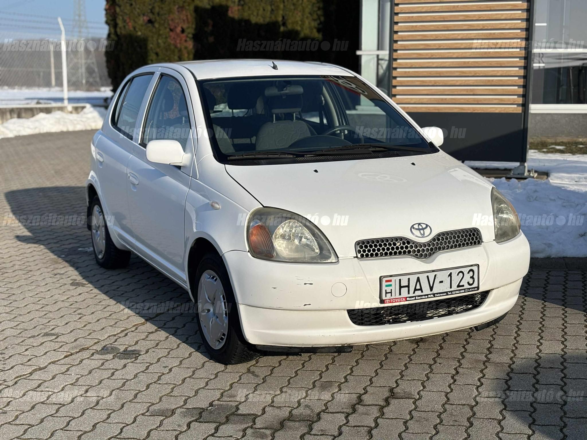 TOYOTA YARIS 1.0 Linea Sol Klímás - Bizományos értékesítés!