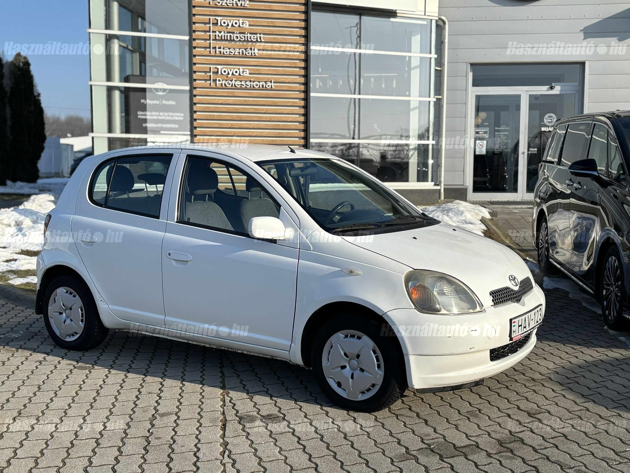 TOYOTA YARIS 1.0 Linea Sol Klímás - Bizományos értékesítés!