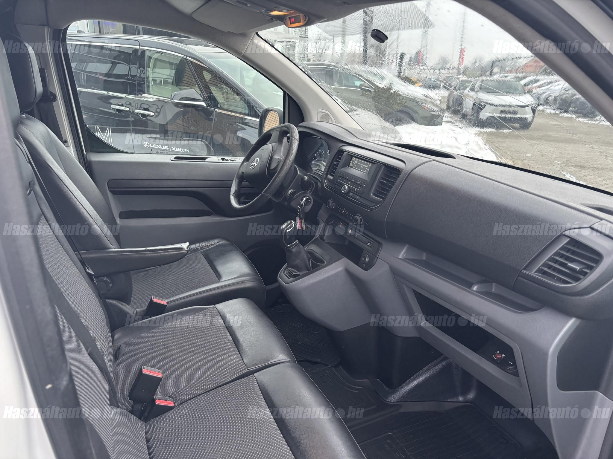TOYOTA PROACE 1.6 D-4D Combi Live L0H1